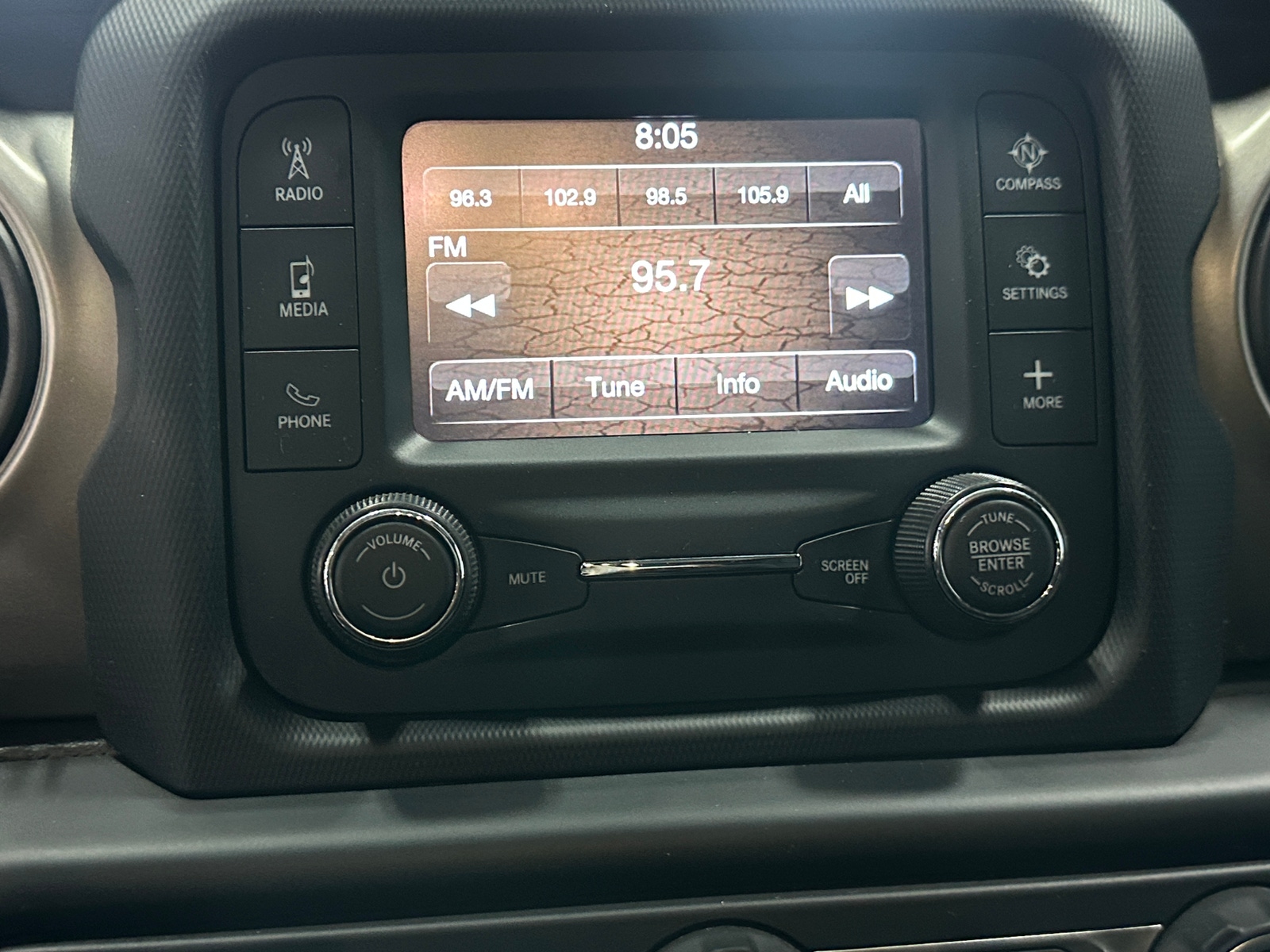 Thumbnail: 2020 Jeep Wrangler - 4
