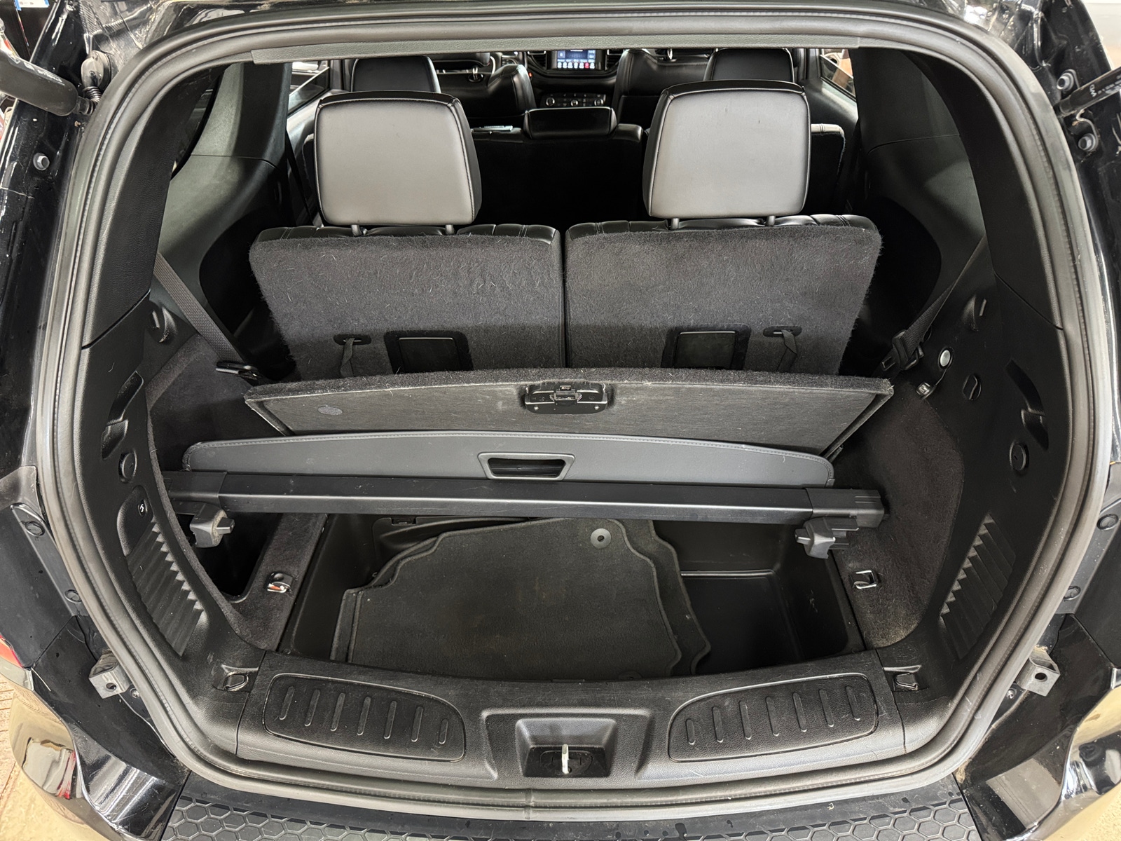 Thumbnail: 2021 Dodge Durango - 7