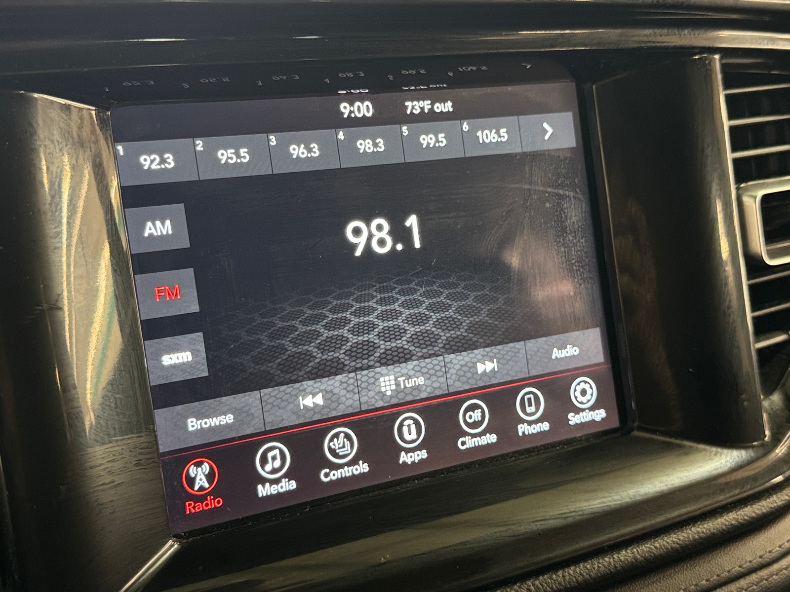 Thumbnail: 2021 Dodge Durango - 4