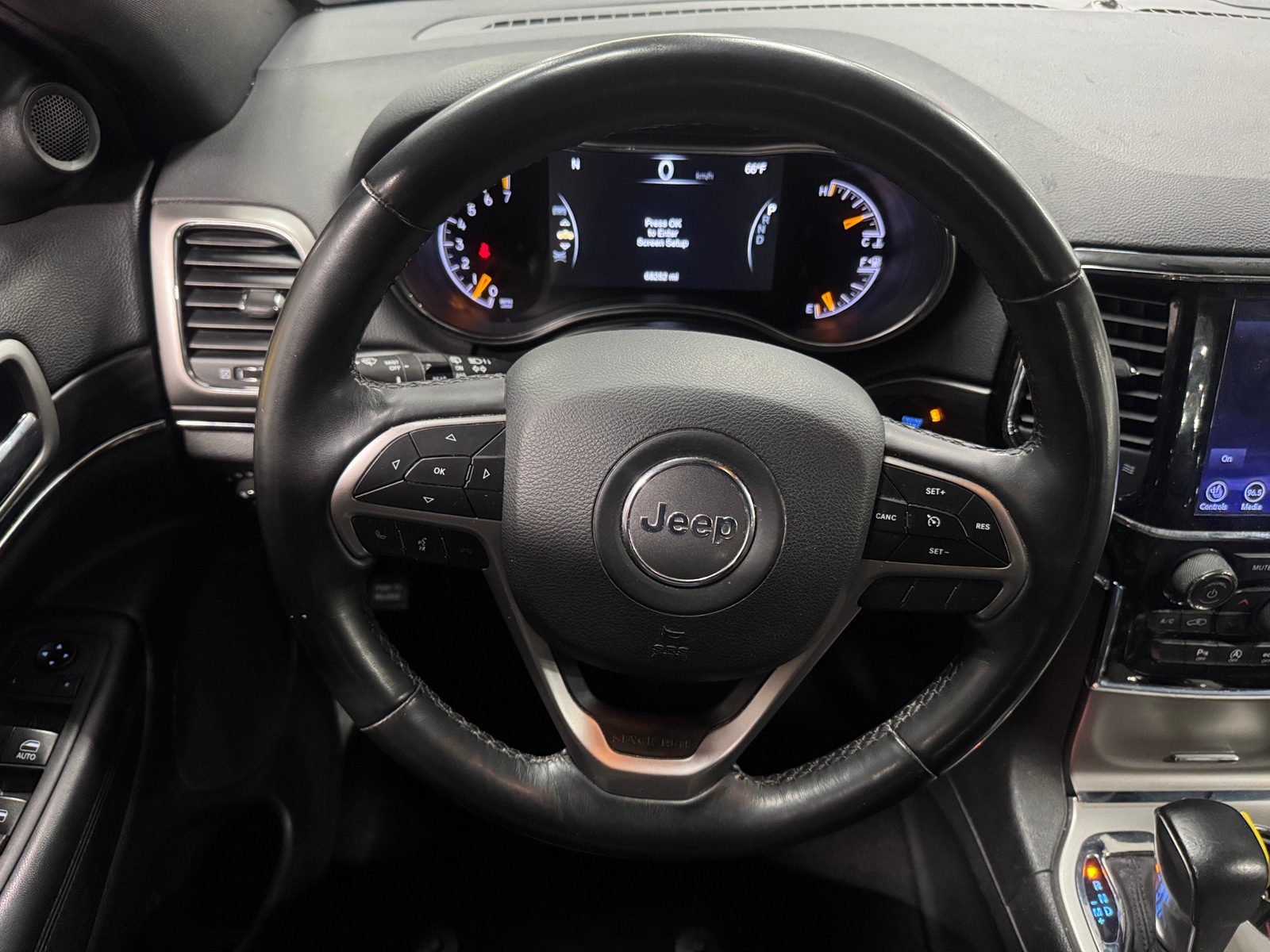 Thumbnail: 2019 Jeep Grand Cherokee - 4