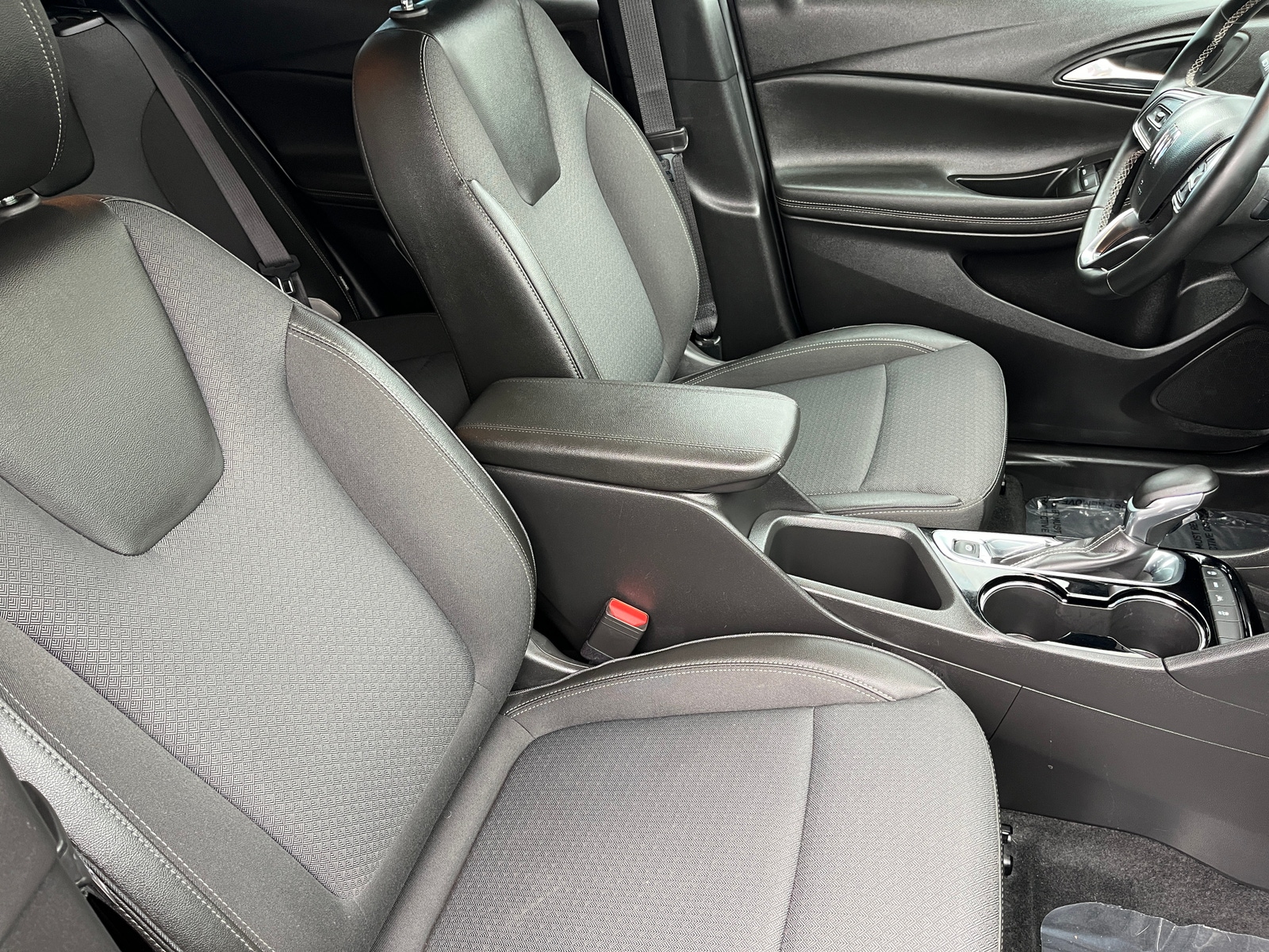 Thumbnail: 2025 Buick Encore GX - 2