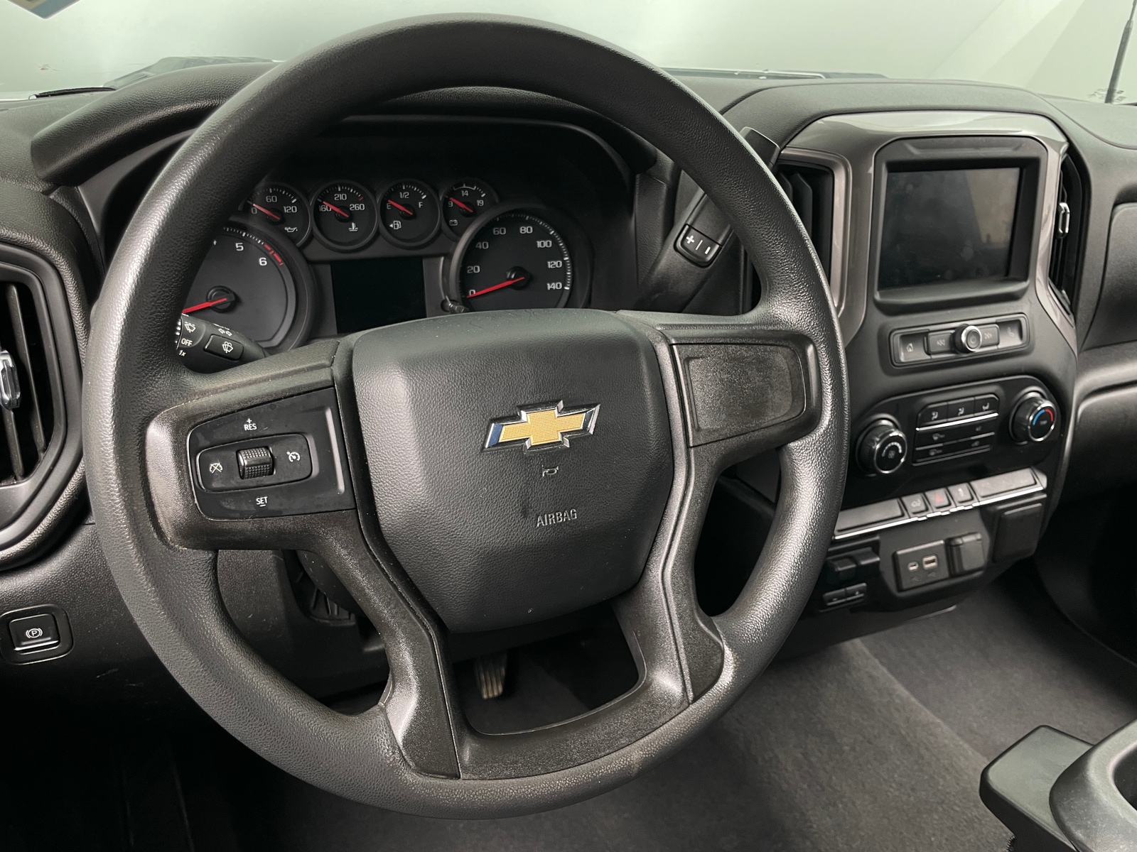Thumbnail: 2021 Chevrolet Silverado 2500 - 5