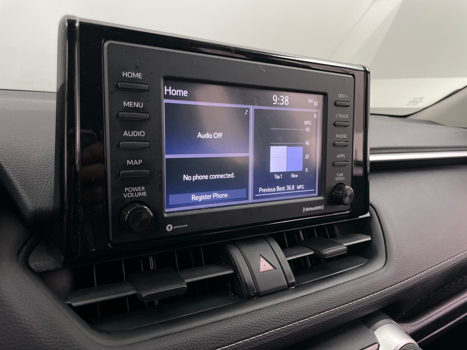 Thumbnail: 2021 Toyota RAV4 - 4