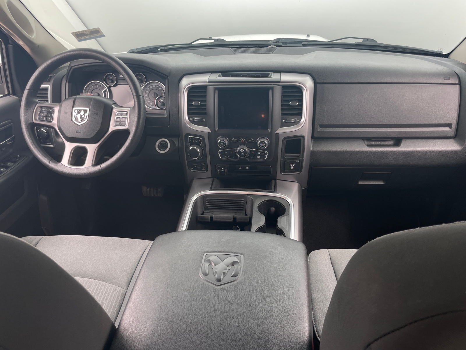 Thumbnail: 2023 RAM 1500 Classic - 3