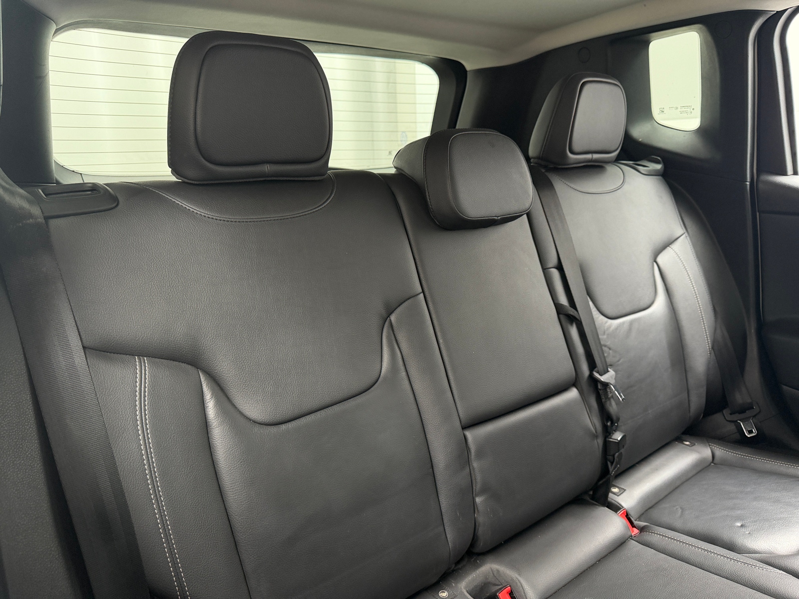 Thumbnail: 2017 Jeep Renegade - 5