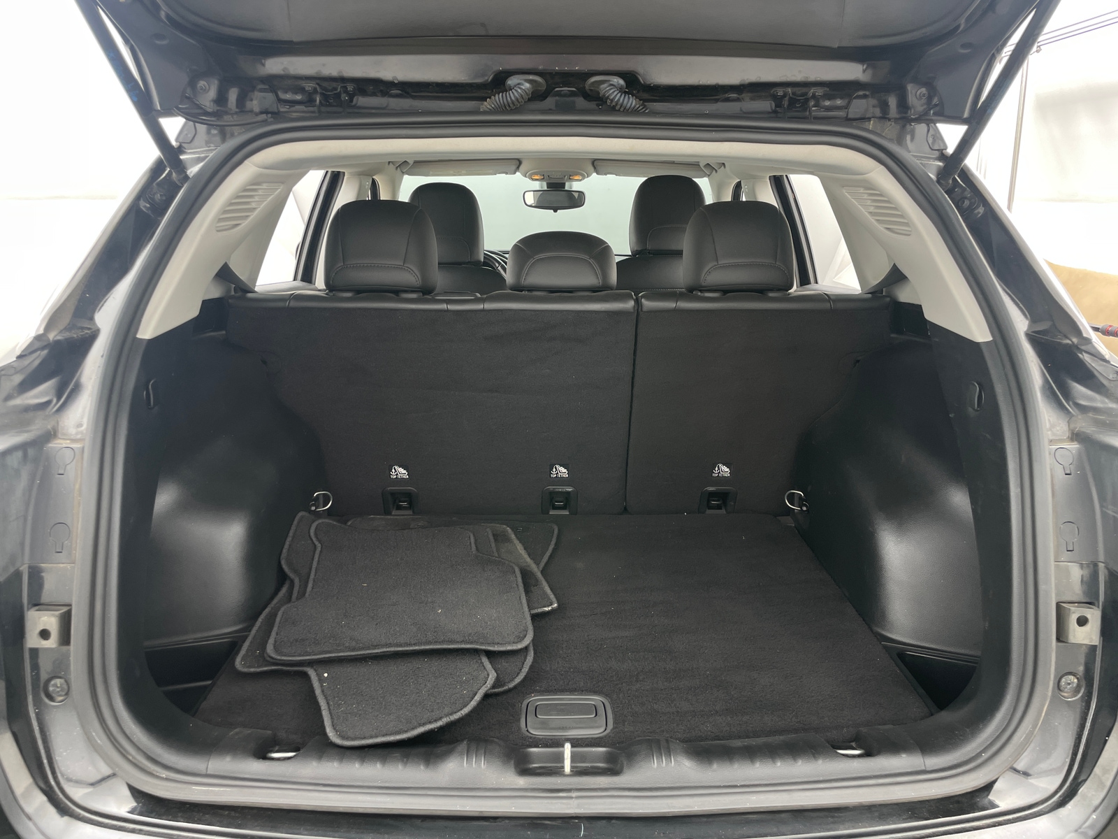 Thumbnail: 2019 Jeep Compass - 6