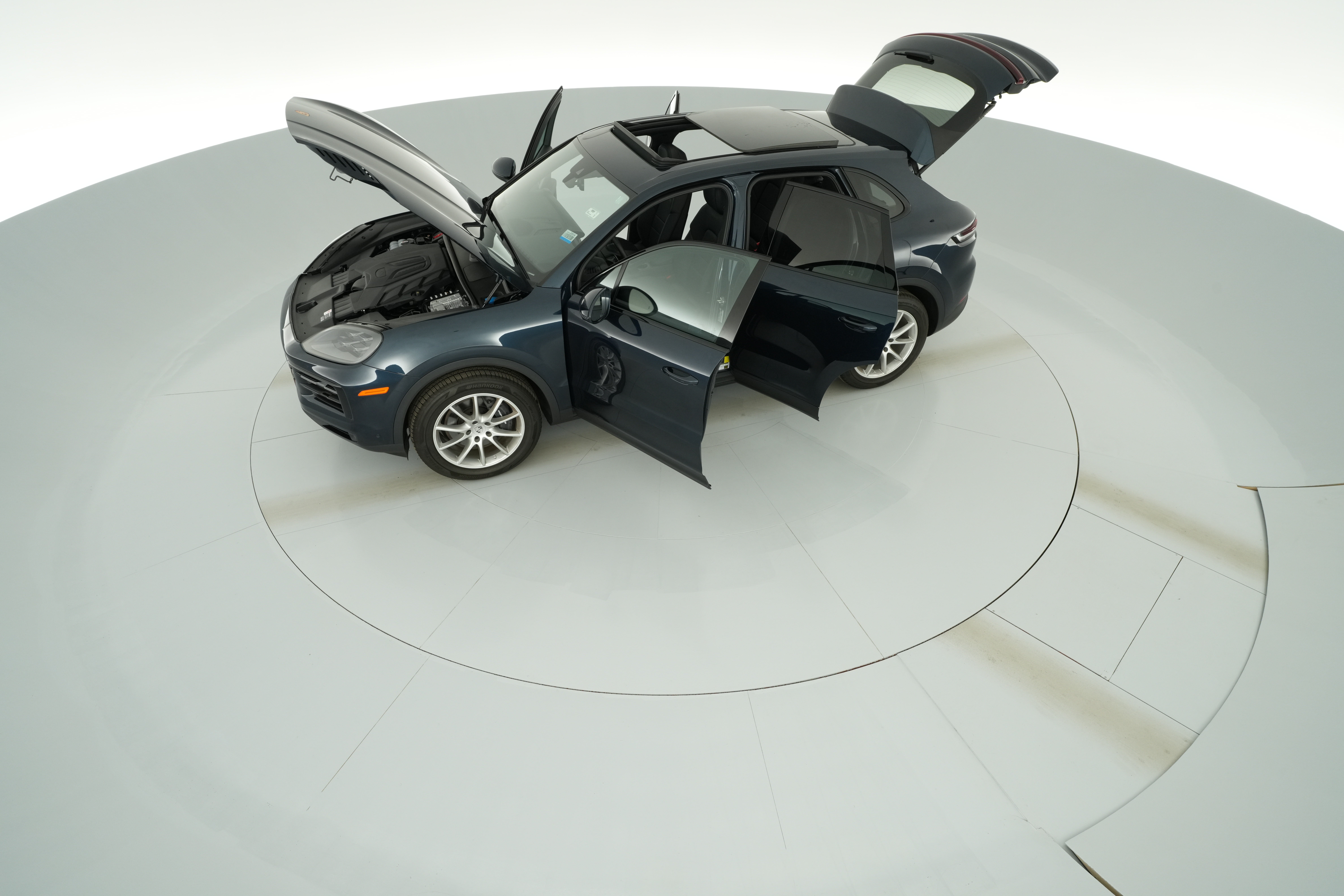 2025 Porsche Cayenne Base - Photo 44