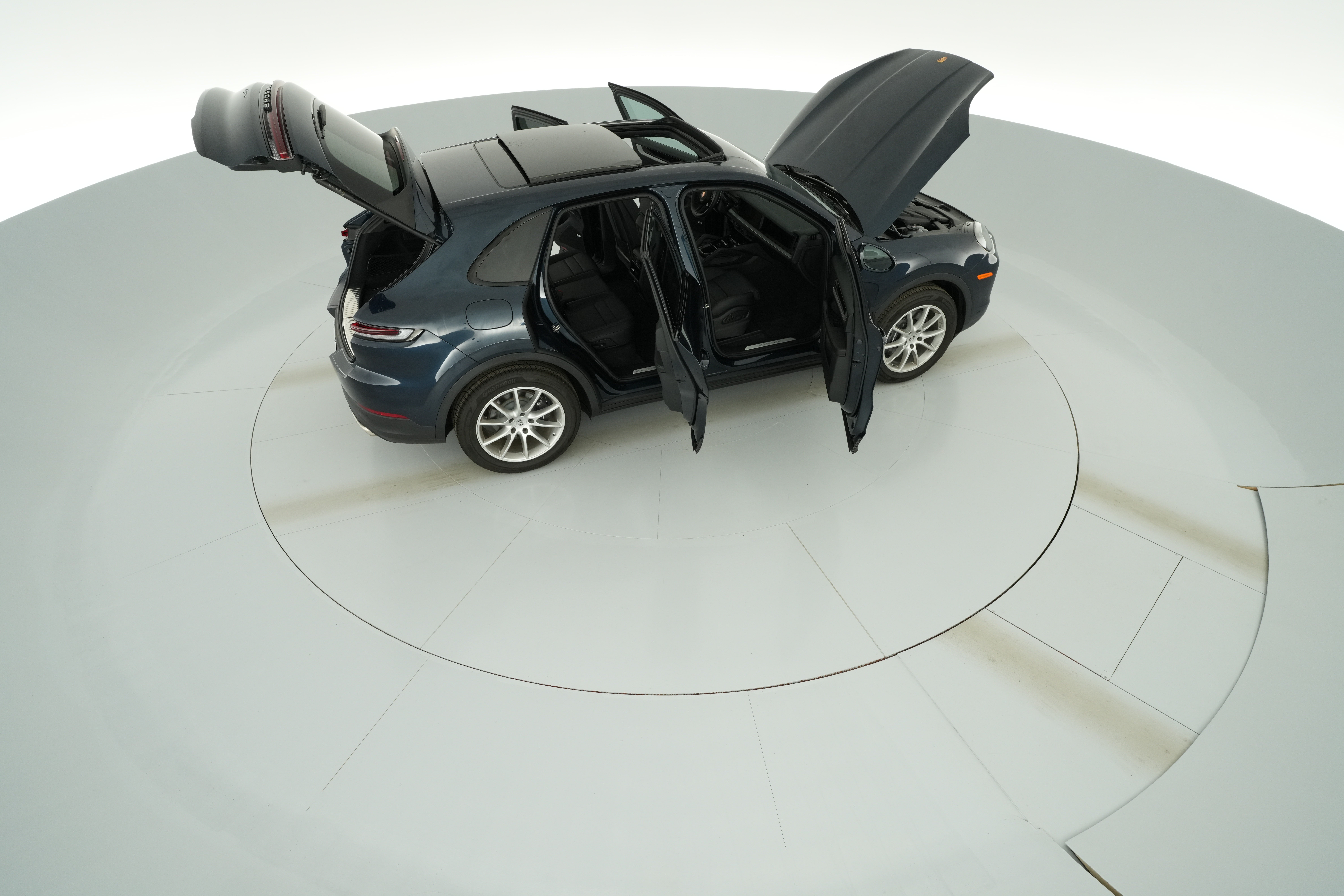 2025 Porsche Cayenne Base - Photo 52