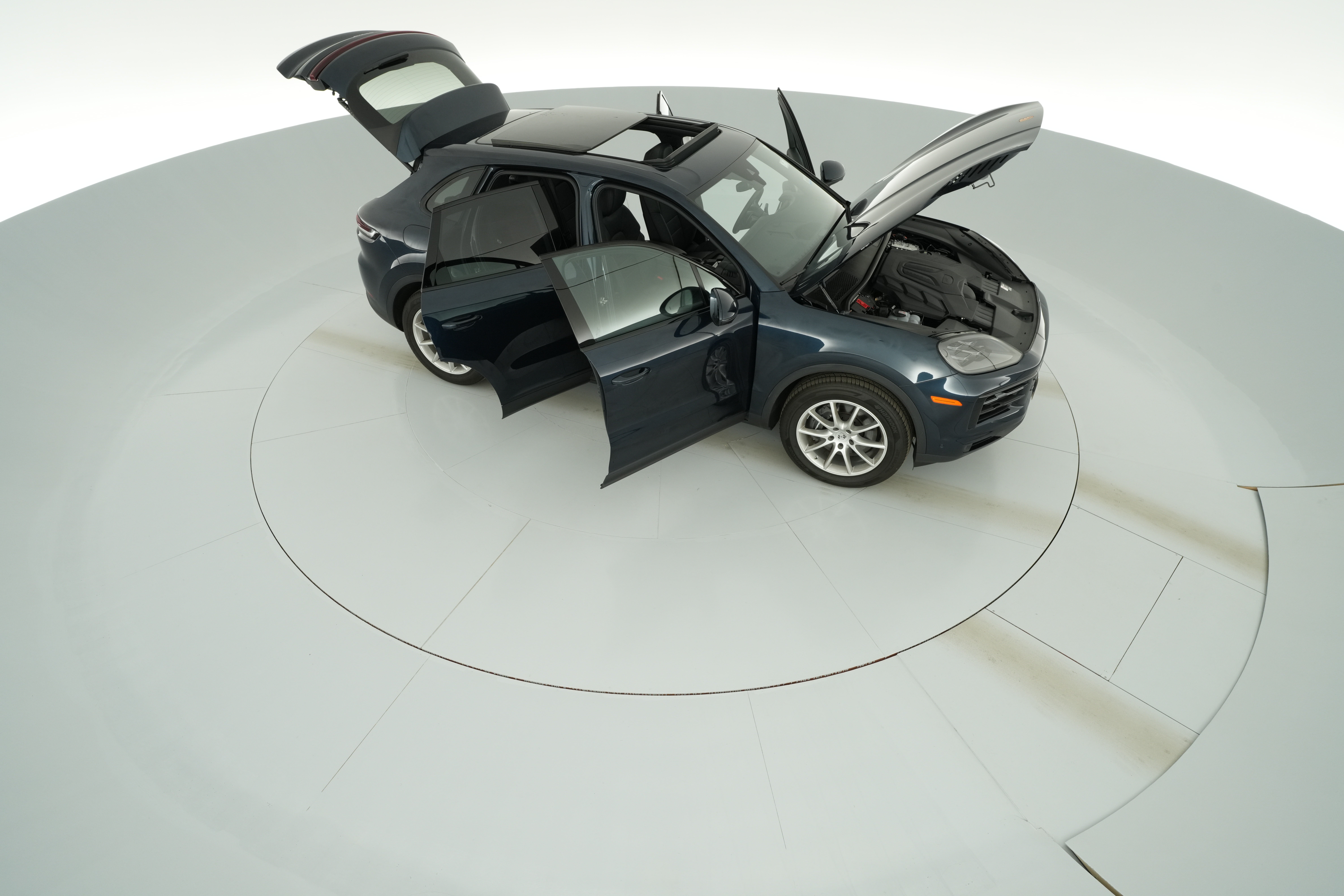2025 Porsche Cayenne Base - Photo 54