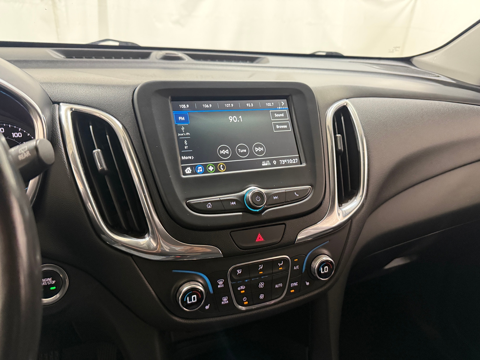 Thumbnail: 2019 Chevrolet Equinox - 4