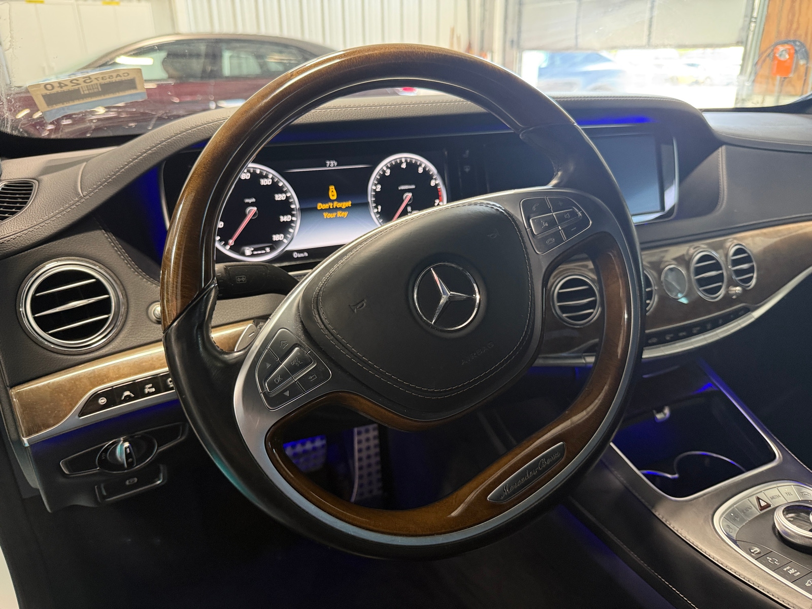 Thumbnail: 2015 Mercedes-Benz S-Class - 4