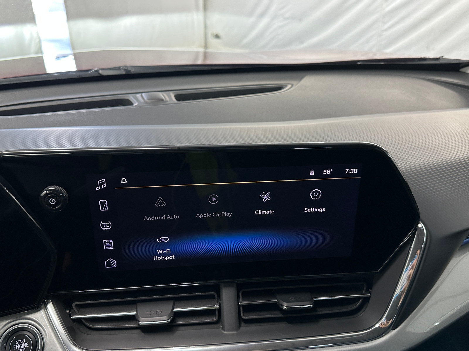 Thumbnail: 2025 Chevrolet Trax - 4