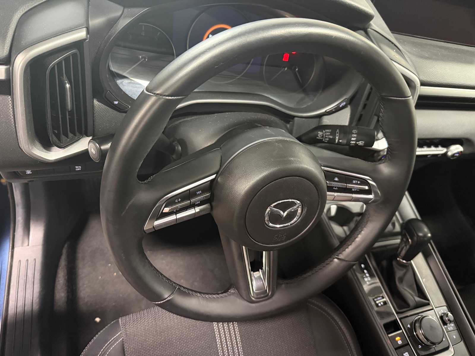 Thumbnail: 2025 Mazda CX-50 - 4