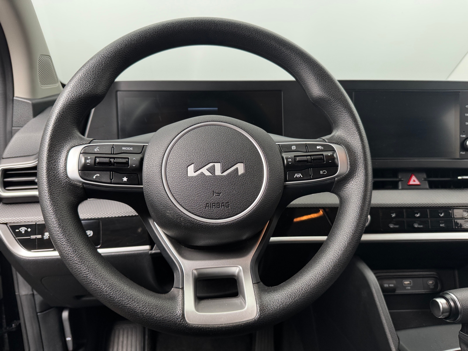 Thumbnail: 2025 Kia Sportage - 5