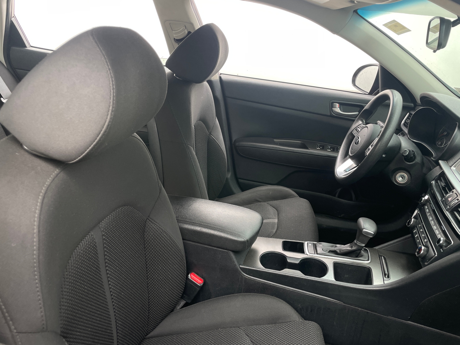 Thumbnail: 2019 Kia Optima - 2