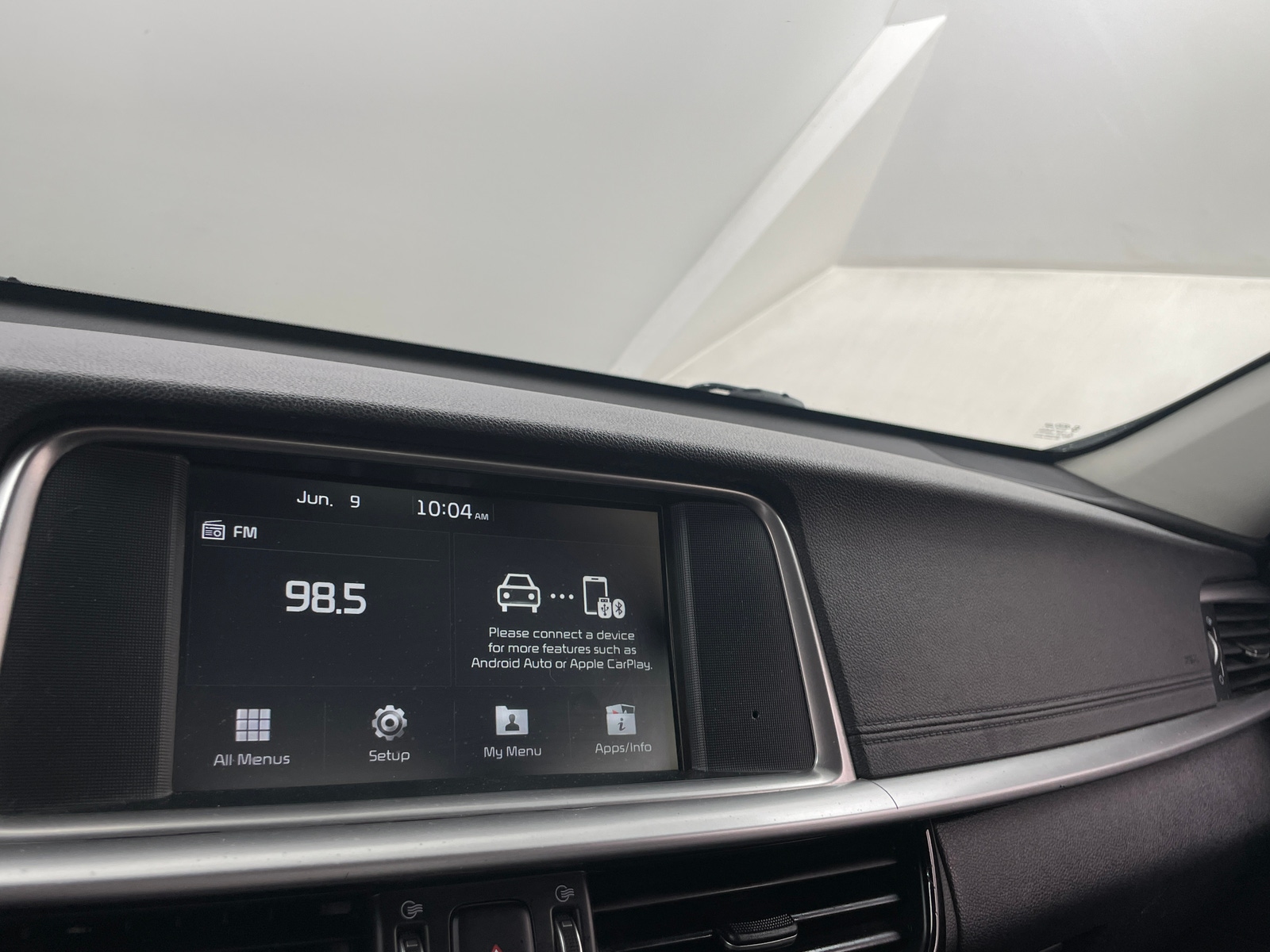 Thumbnail: 2019 Kia Optima - 4