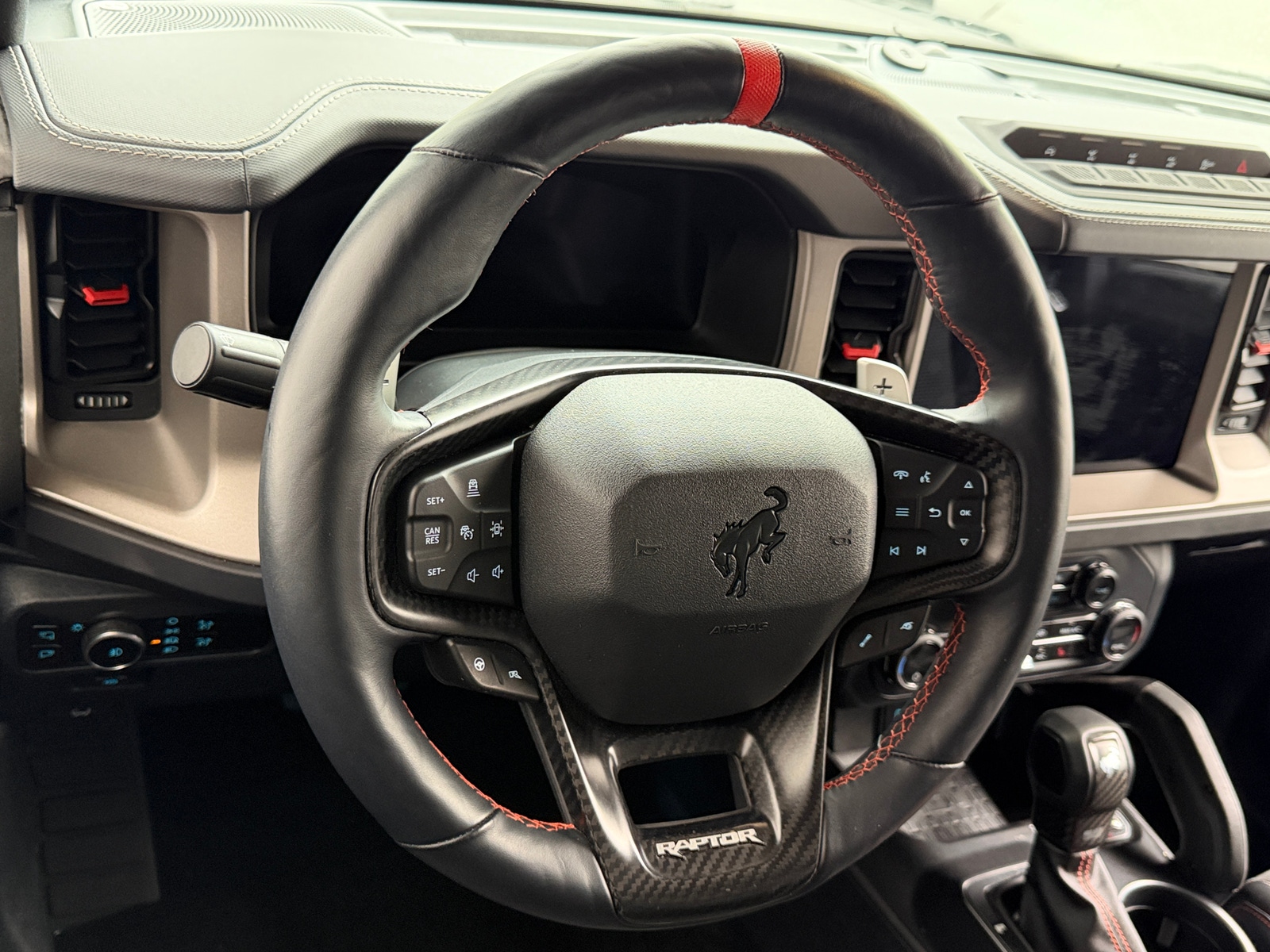 Thumbnail: 2024 Ford Bronco - 5