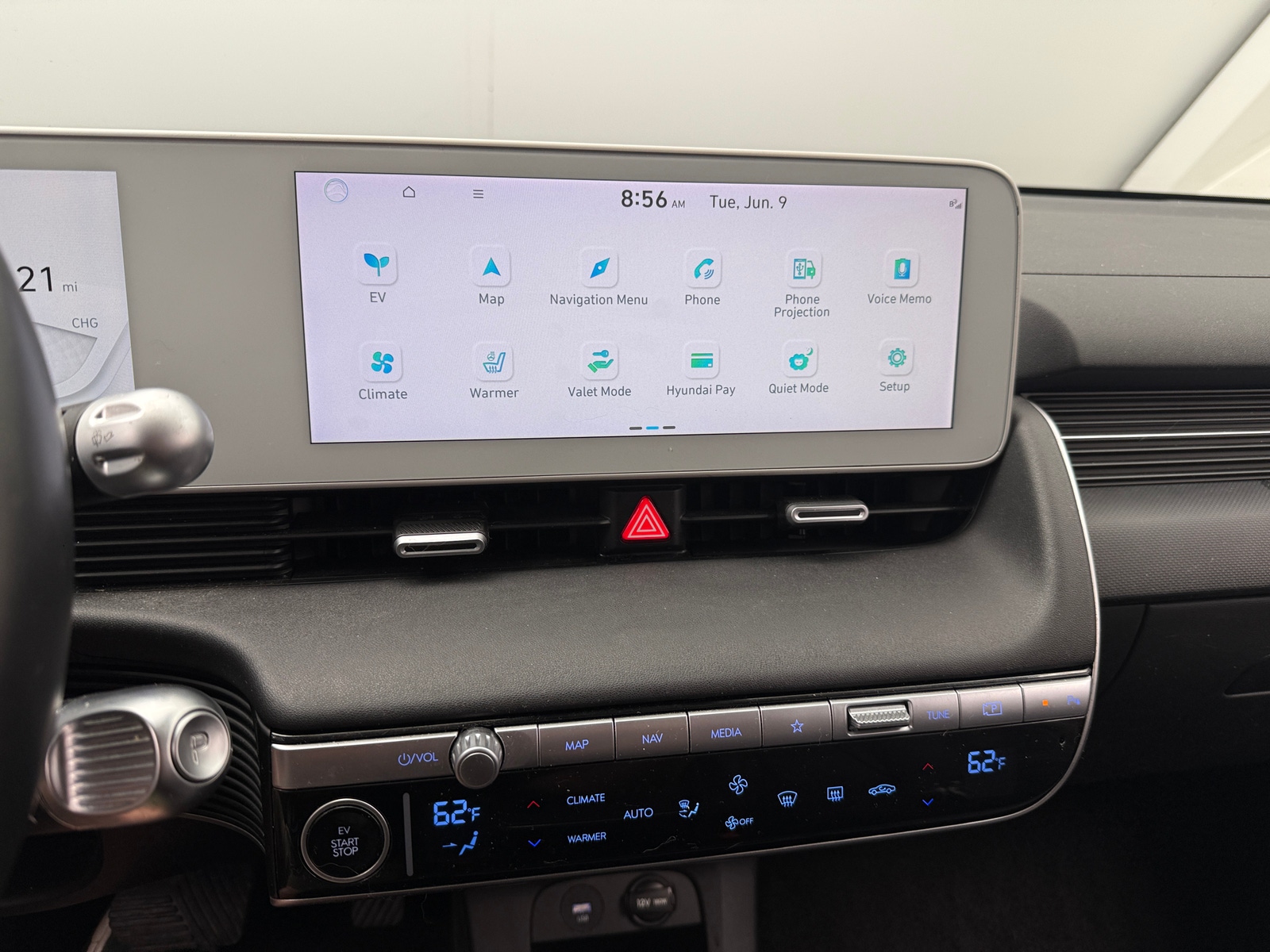 Thumbnail: 2023 Hyundai Ioniq 5 - 3