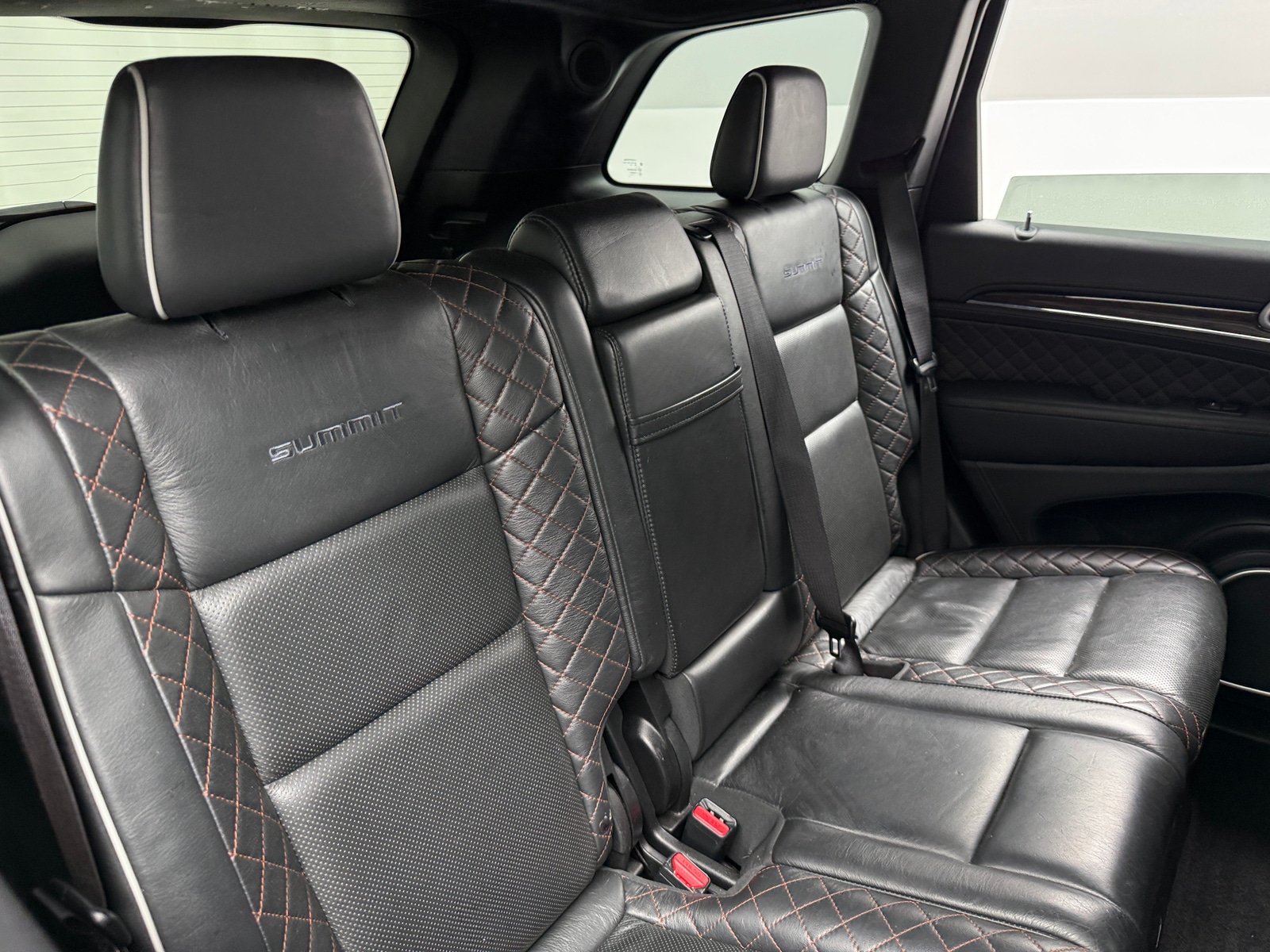 Thumbnail: 2019 Jeep Grand Cherokee - 5