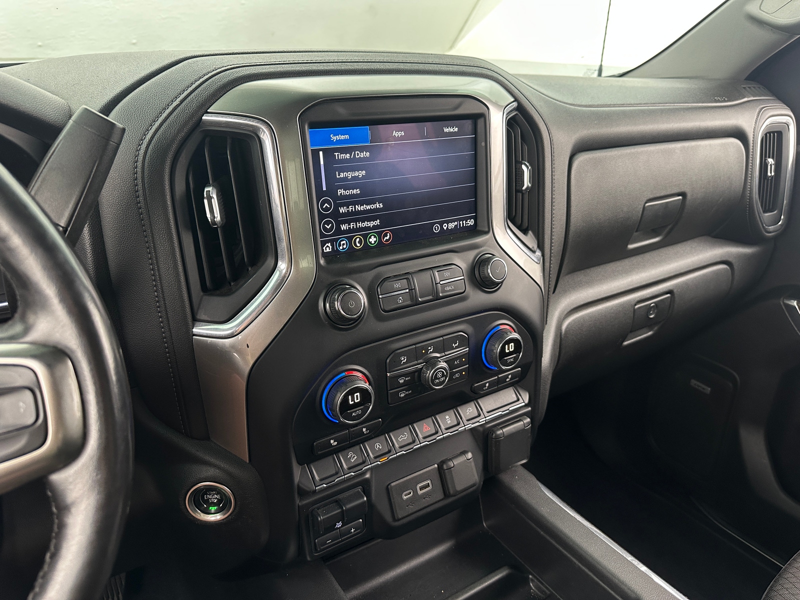 Thumbnail: 2020 Chevrolet Silverado 1500 - 4