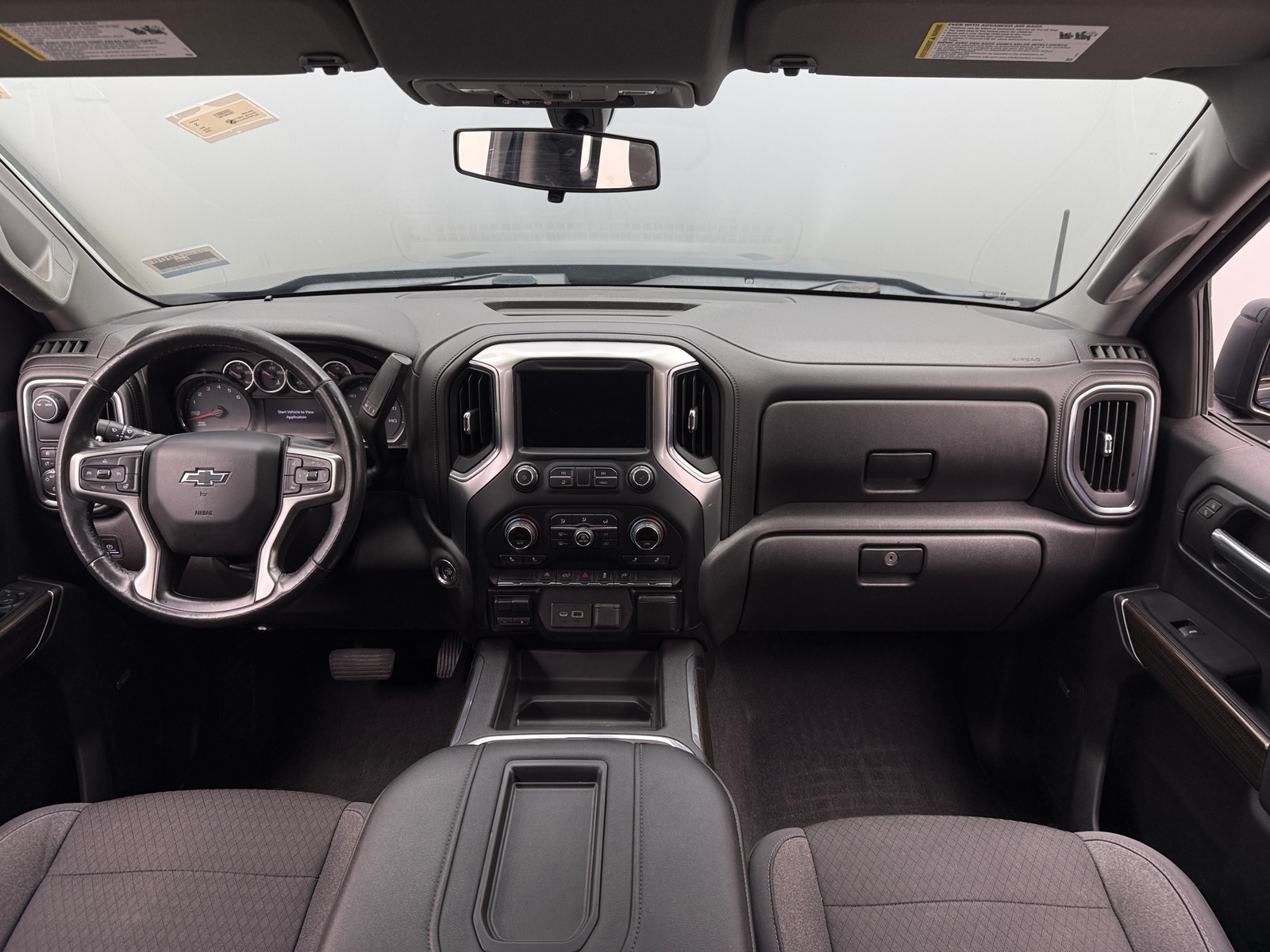 Thumbnail: 2020 Chevrolet Silverado 1500 - 3