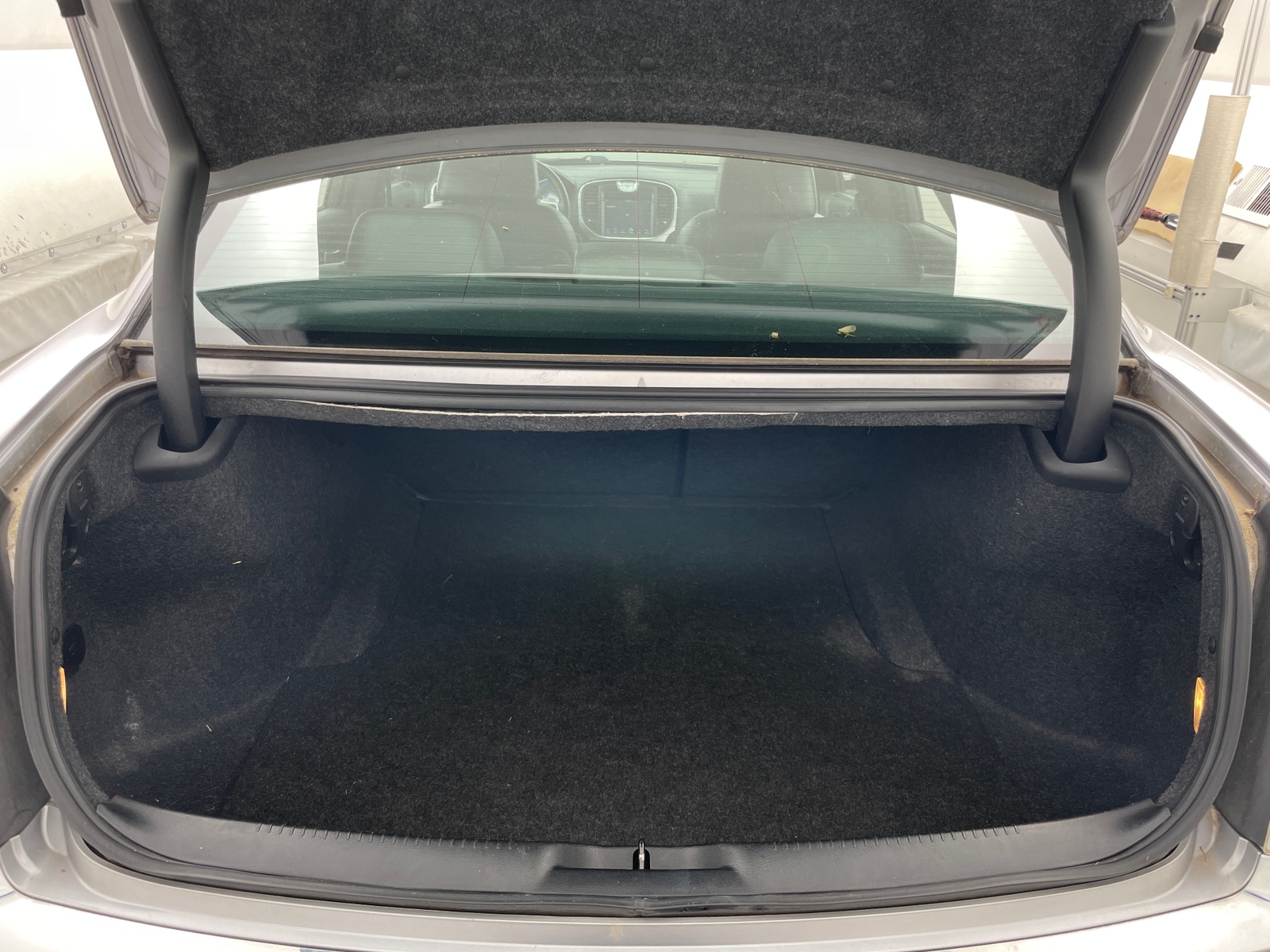 Thumbnail: 2013 Chrysler 300 - 7