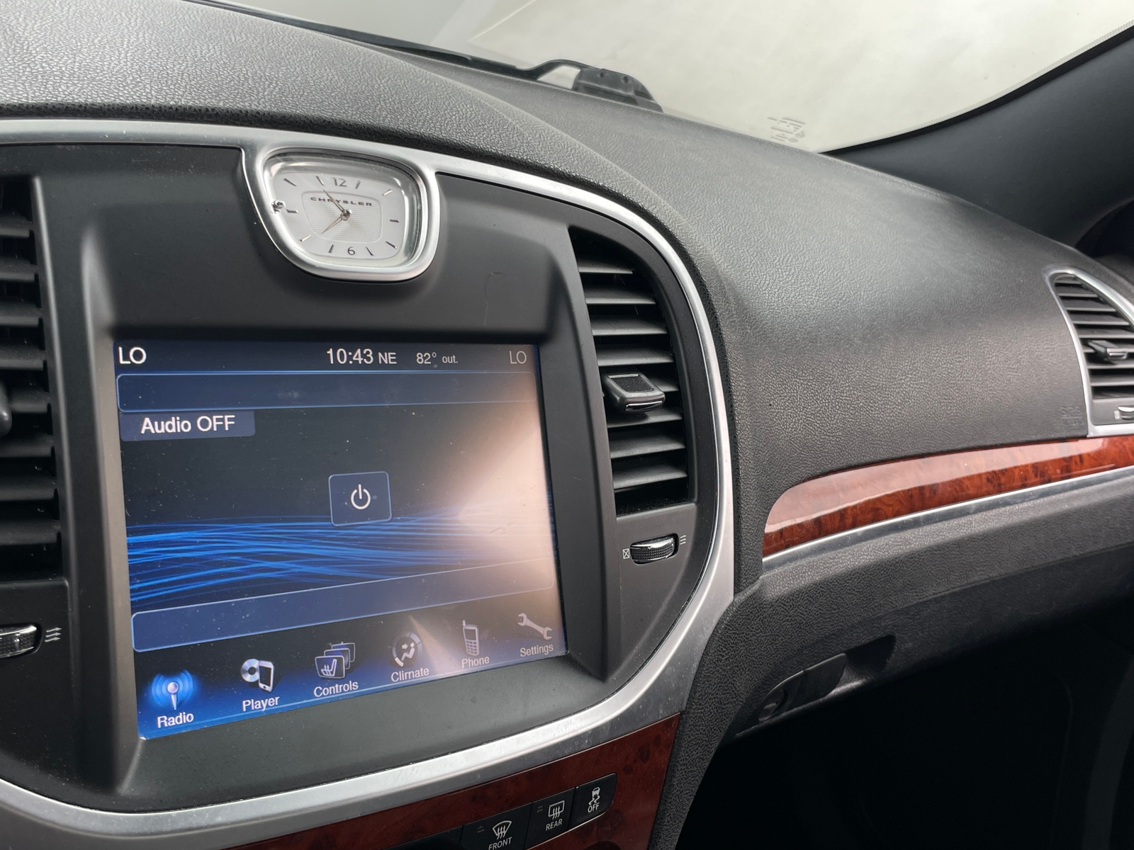 Thumbnail: 2013 Chrysler 300 - 4