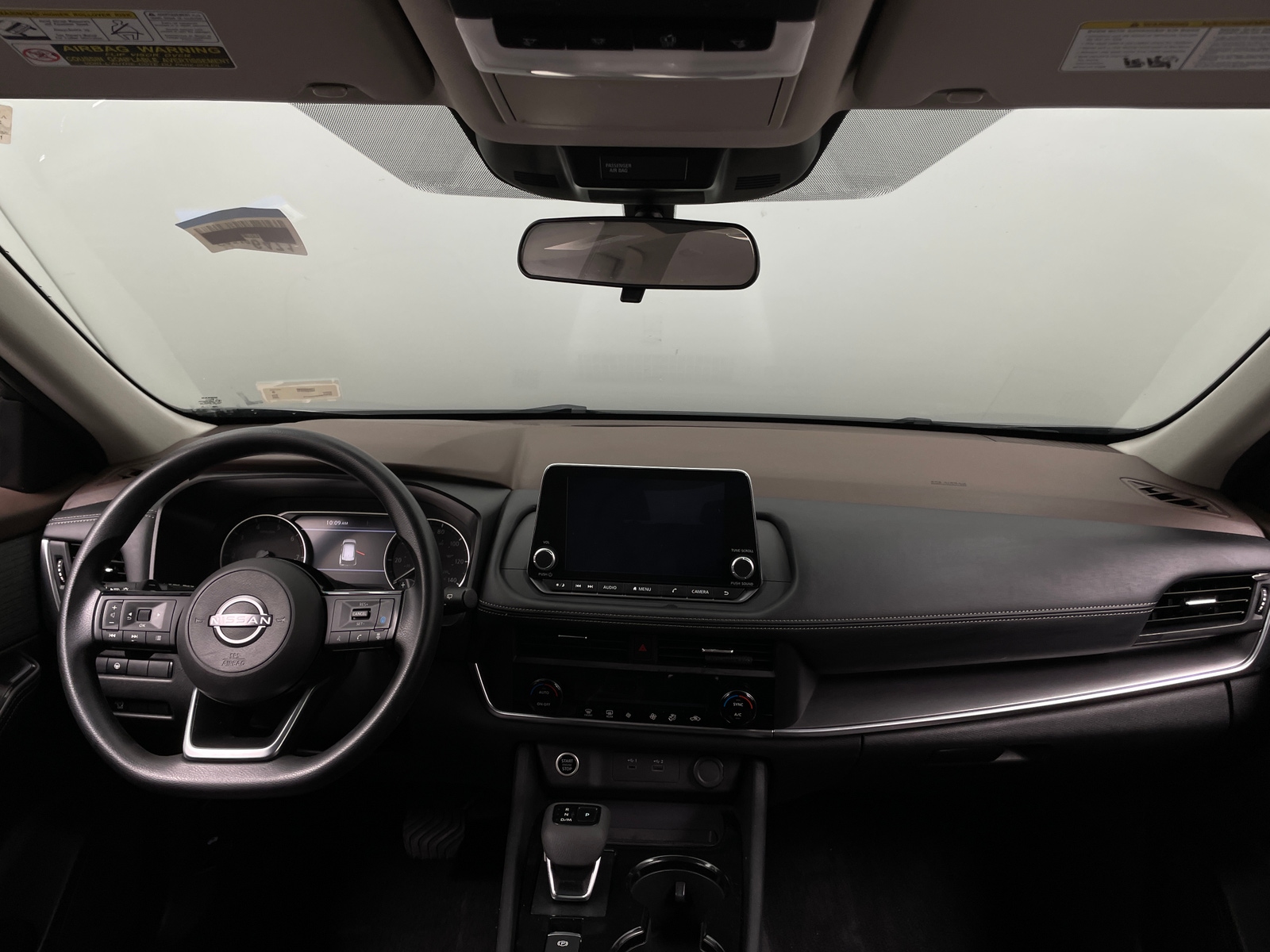 Thumbnail: 2023 Nissan Rogue - 3