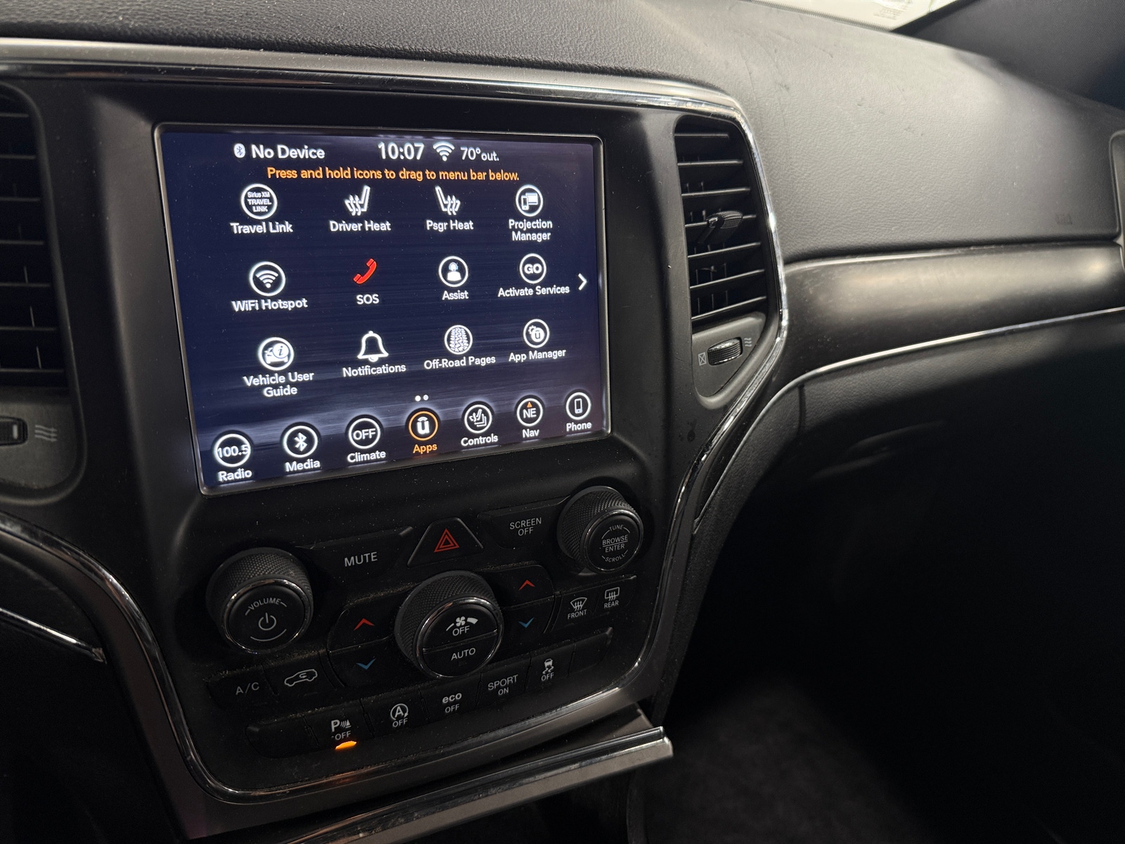 Thumbnail: 2018 Jeep Grand Cherokee - 3