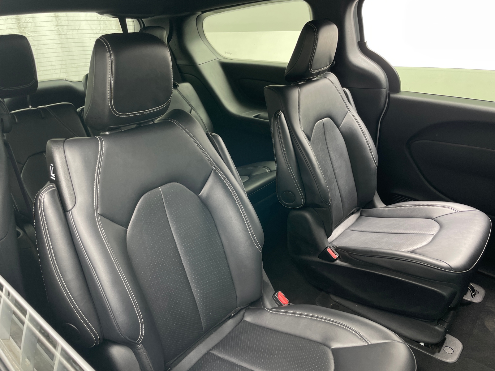 Thumbnail: 2024 Chrysler Pacifica - 5