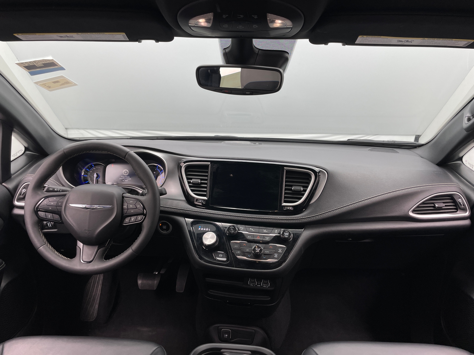 Thumbnail: 2024 Chrysler Pacifica - 2