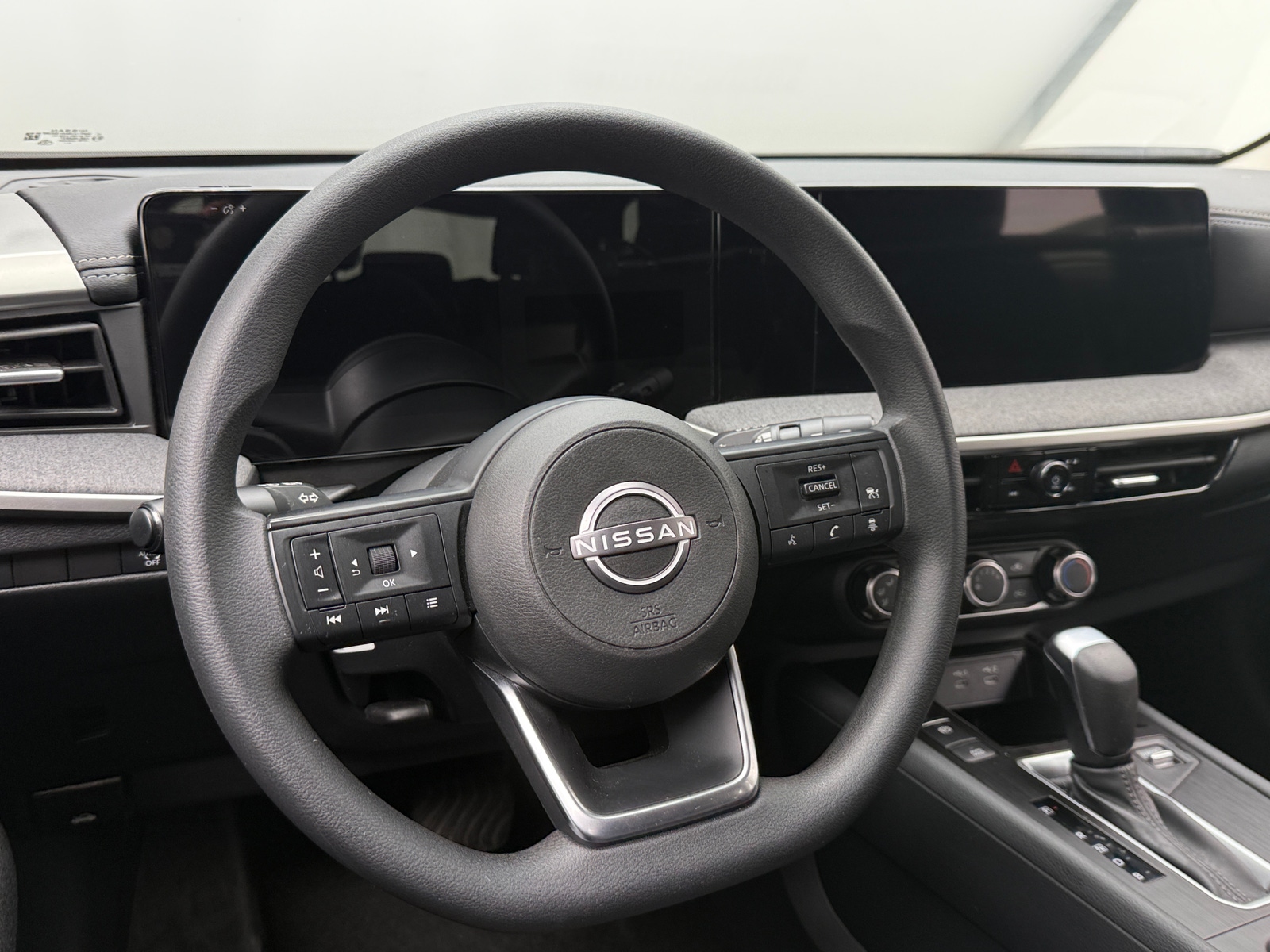 Thumbnail: 2025 Nissan Kicks - 5