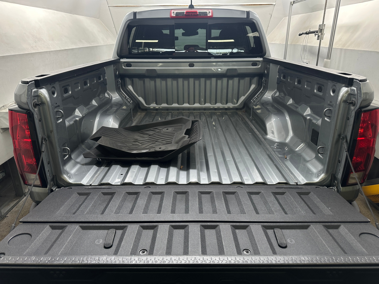 Thumbnail: 2023 Chevrolet Colorado - 7