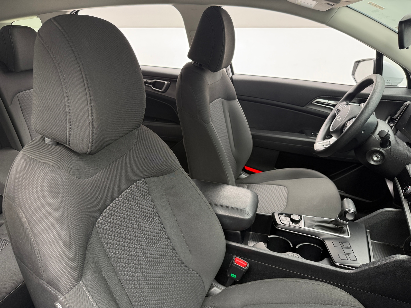 Thumbnail: 2025 Kia Sportage - 2