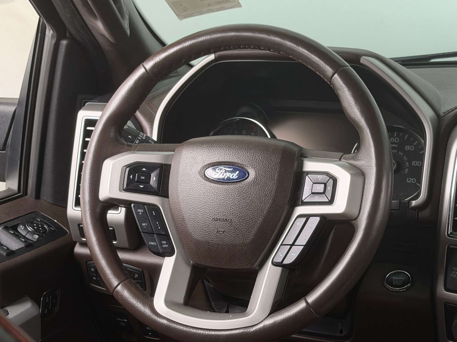 Thumbnail: 2020 Ford Econoline - 4