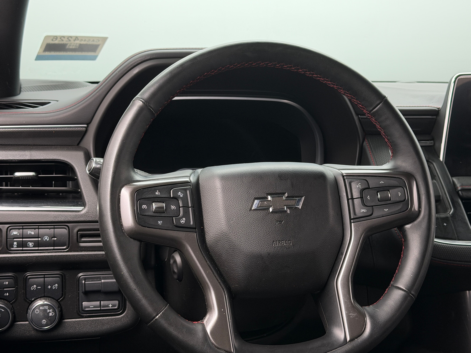 Thumbnail: 2023 Chevrolet Suburban - 4