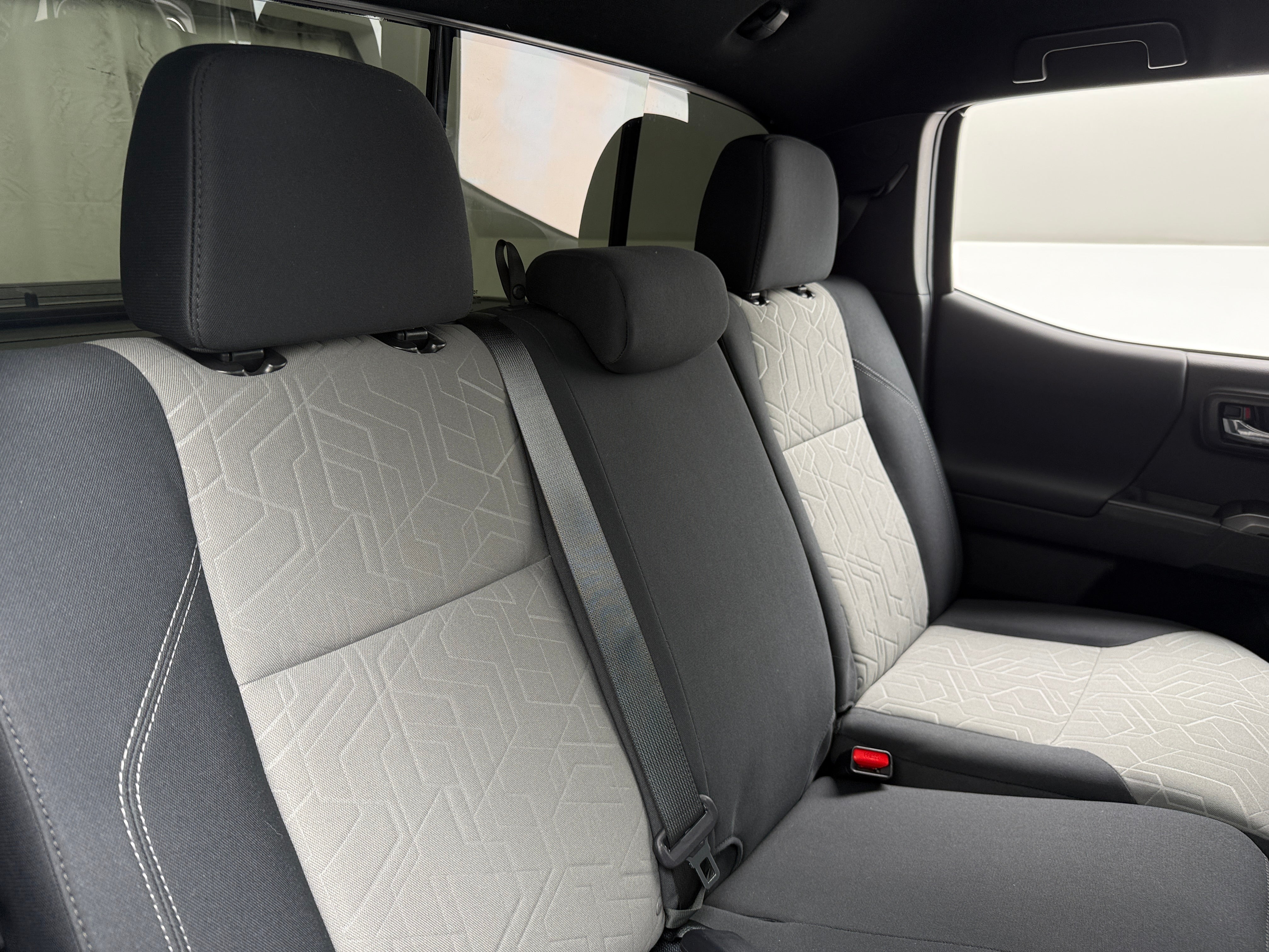 2023 Toyota Tacoma TRD Sport - Photo 3