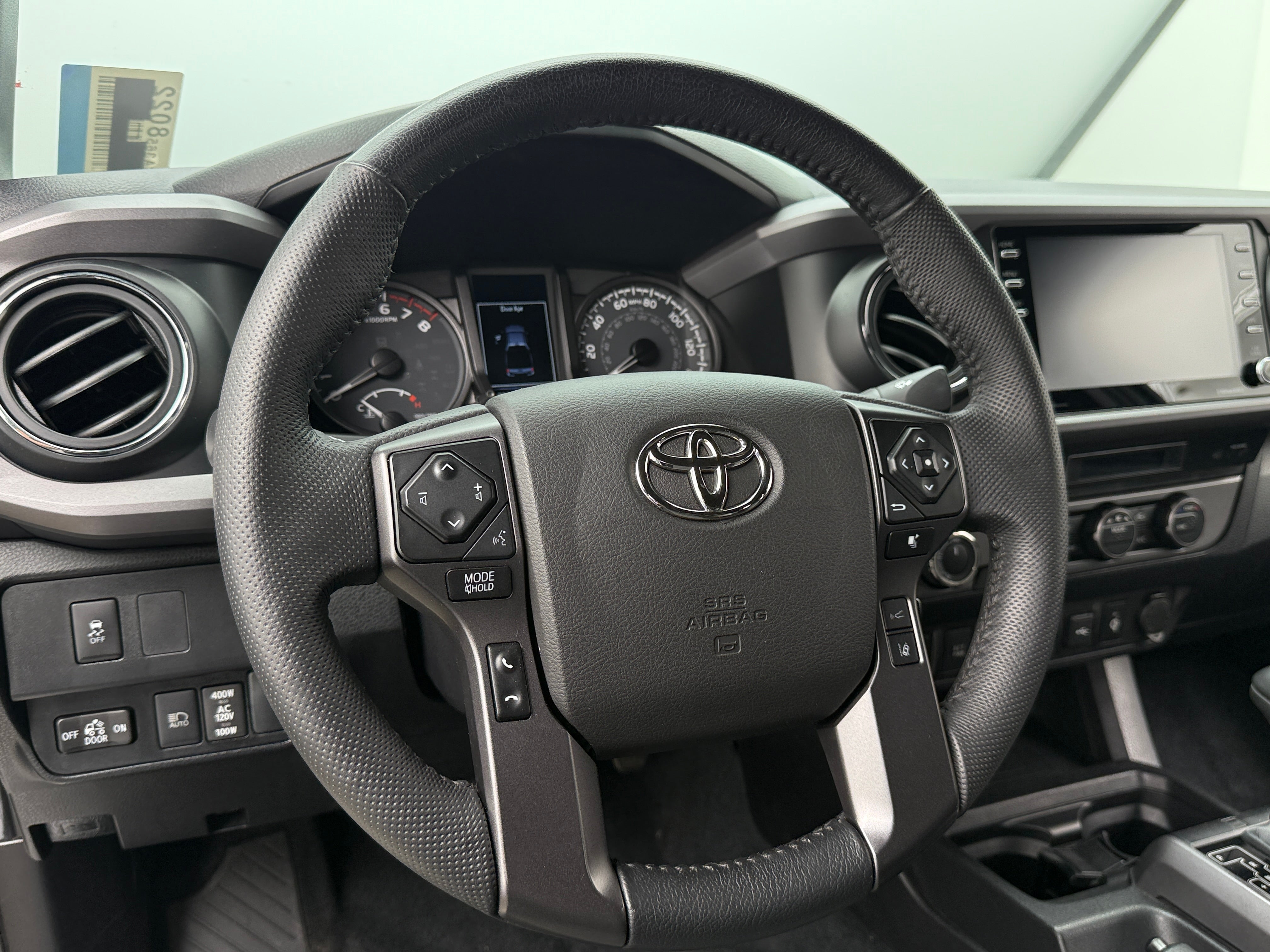 2023 Toyota Tacoma TRD Sport - Photo 8
