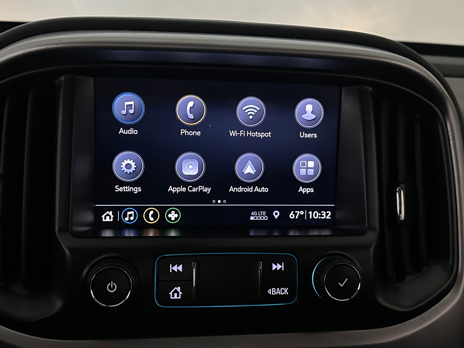 Thumbnail: 2020 Chevrolet Colorado - 4