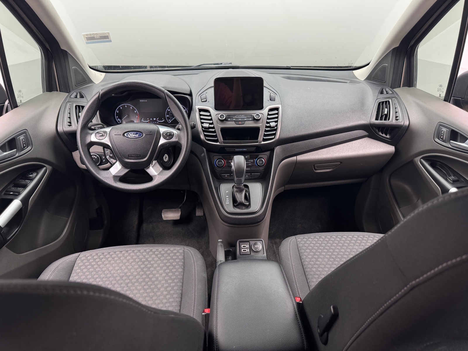 Thumbnail: 2020 Ford Transit Series - 3