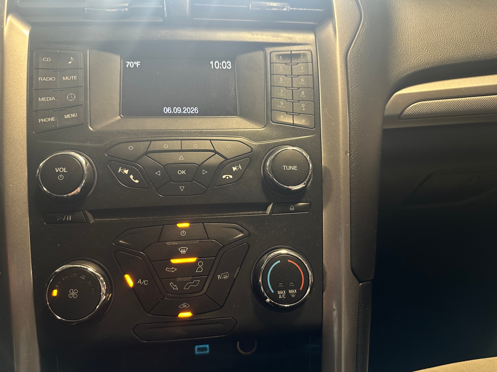 Thumbnail: 2018 Ford Fusion - 4