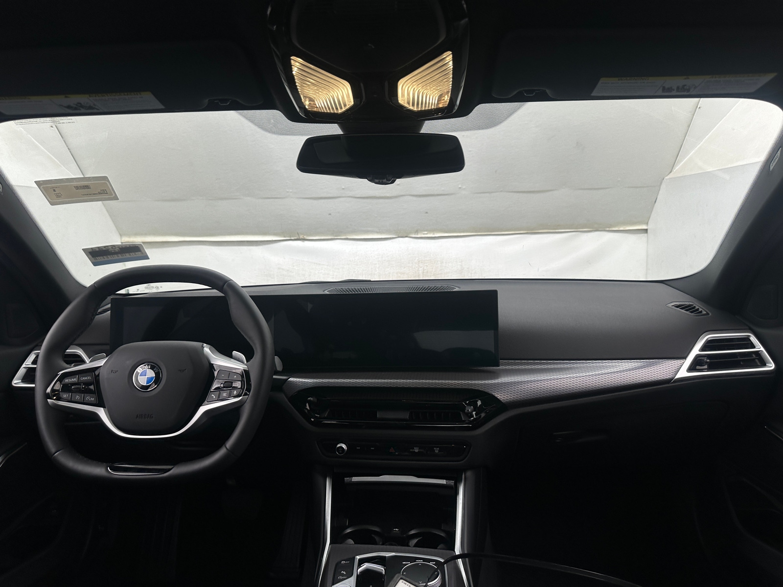 Thumbnail: 2026 BMW 3 Series - 2
