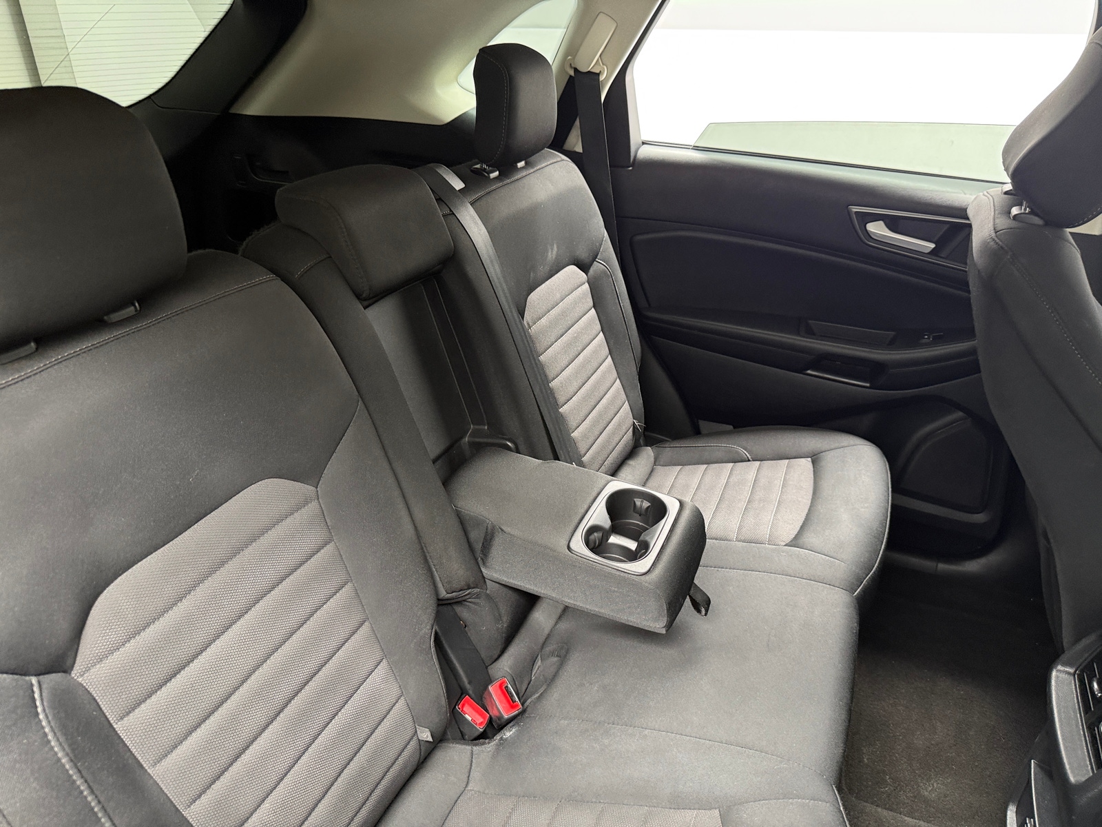 Thumbnail: 2020 Ford Edge - 6