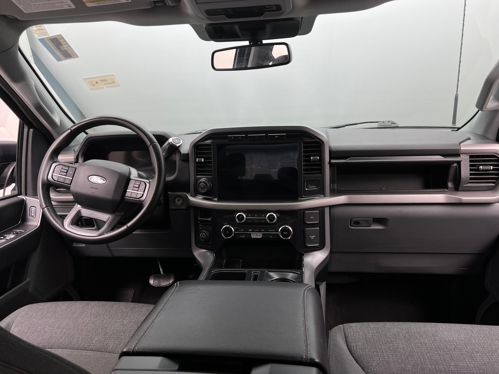 Thumbnail: 2024 Ford Econoline - 3