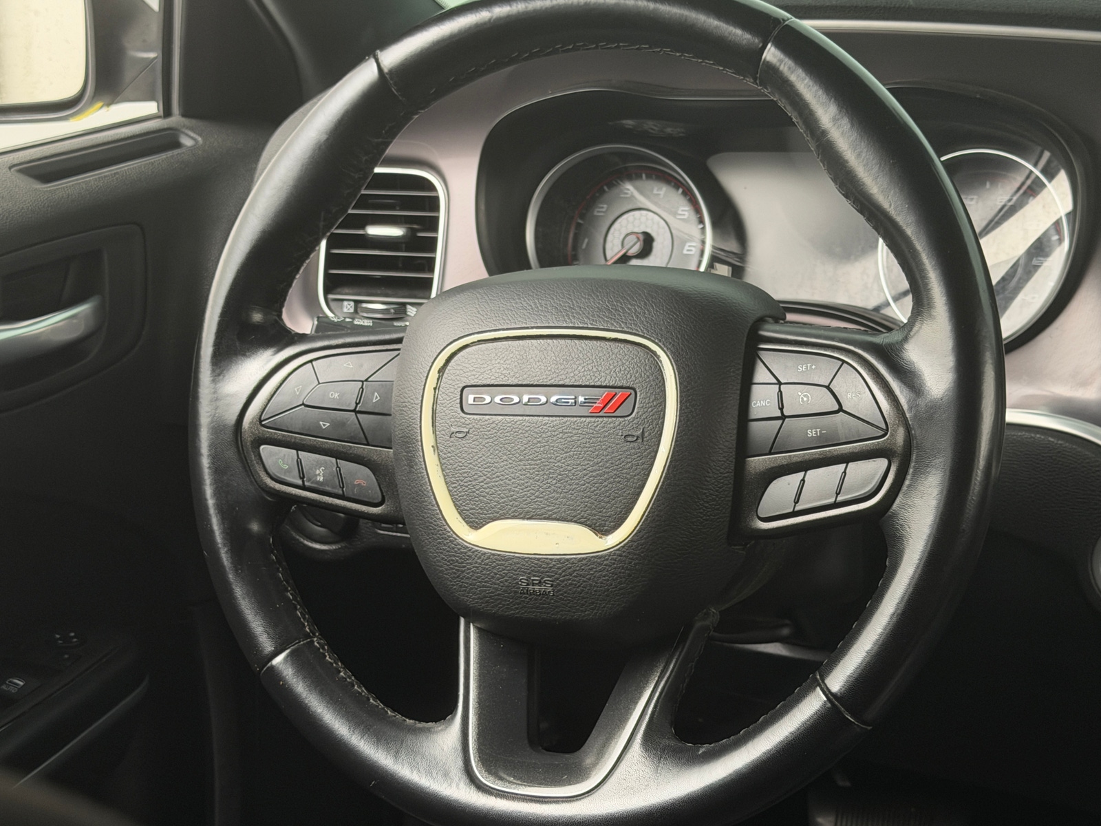 Thumbnail: 2022 Dodge Charger - 5