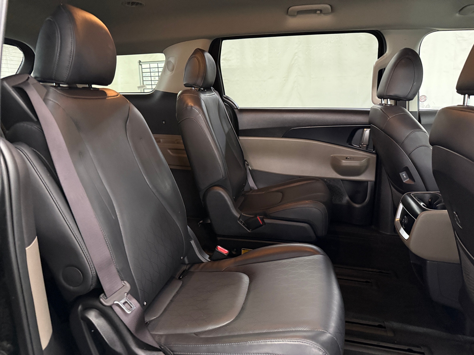 Thumbnail: 2025 Kia Carnival - 5