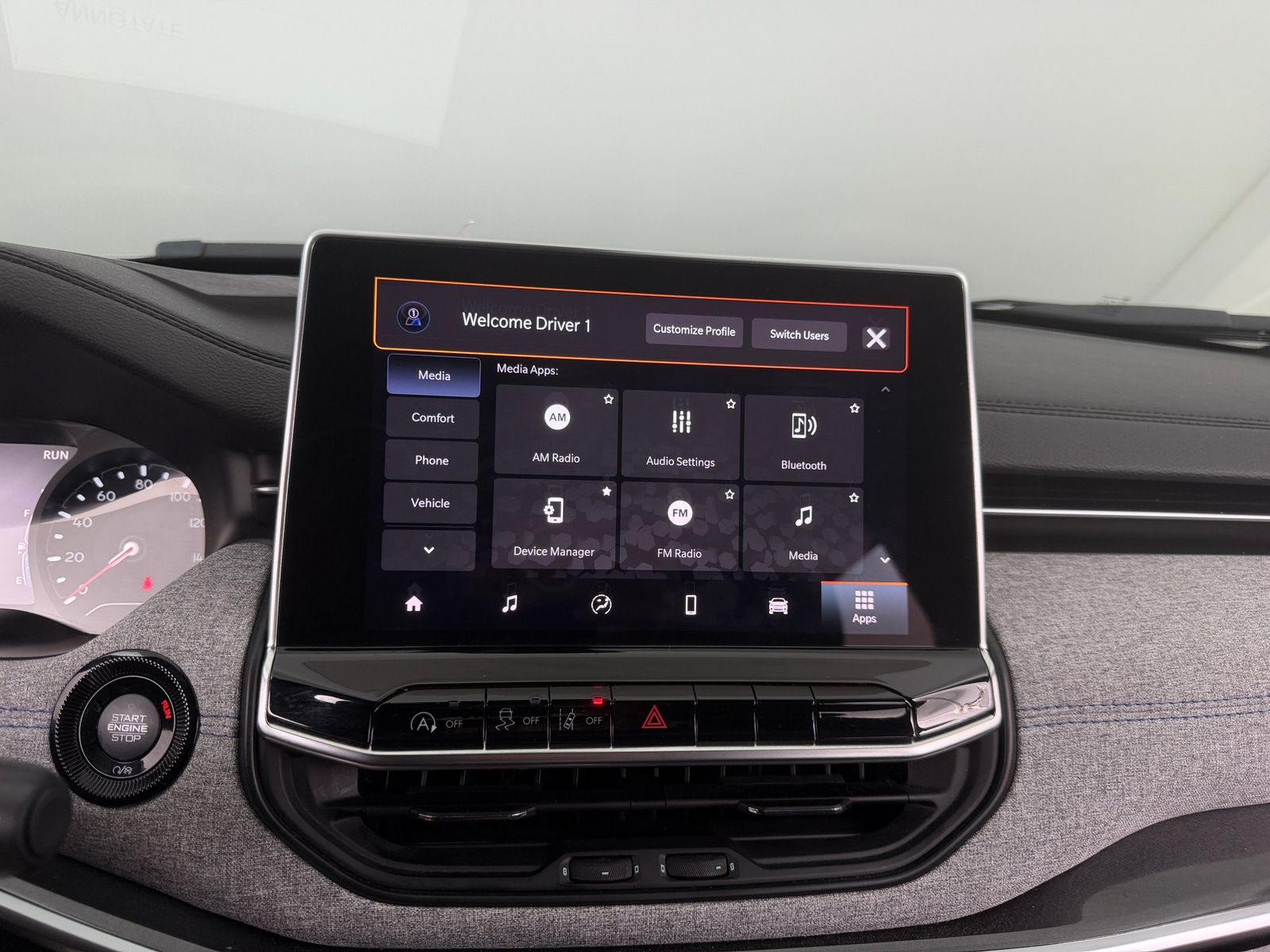 Thumbnail: 2024 Jeep Compass - 4
