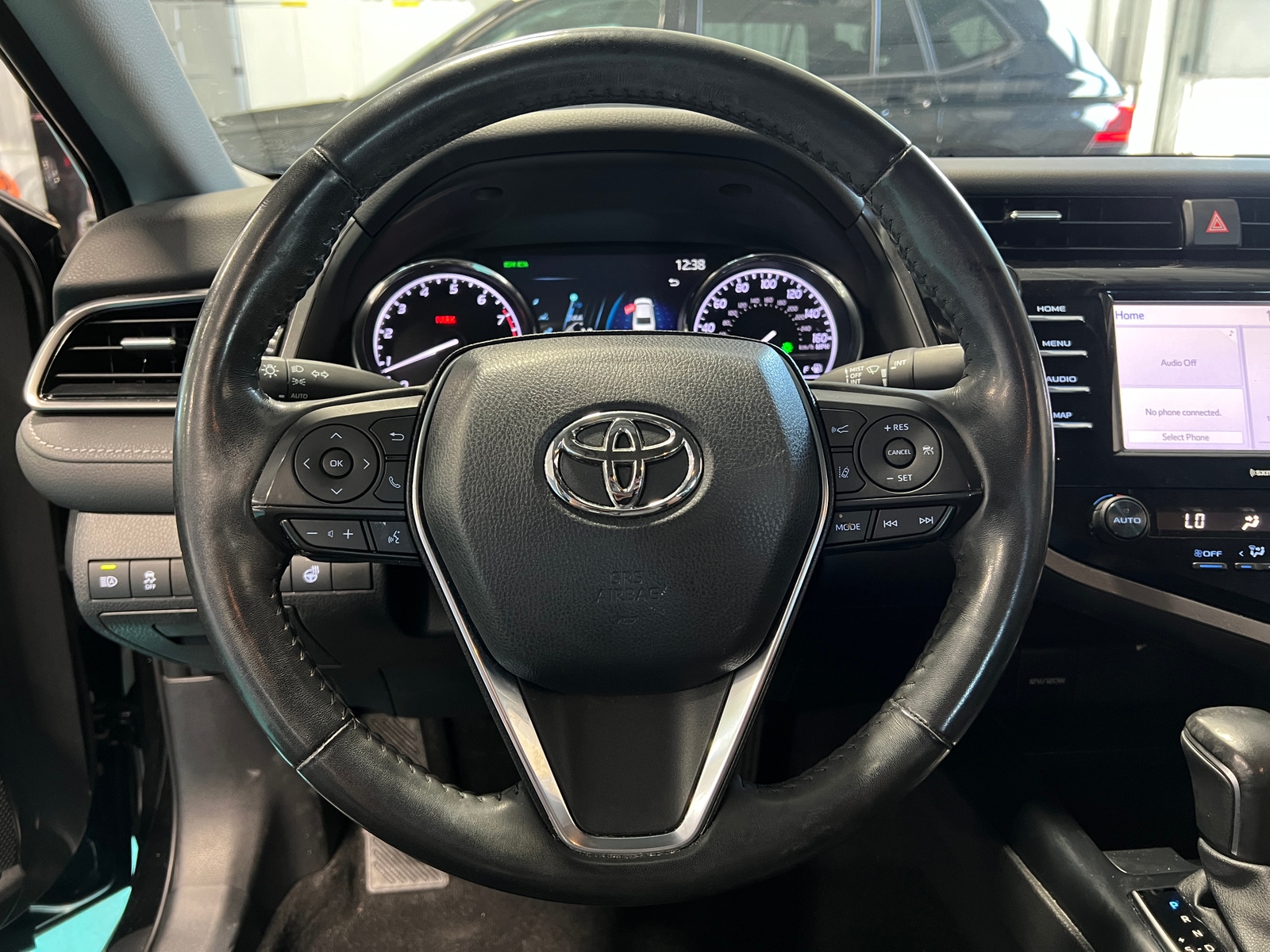 Thumbnail: 2020 Toyota Camry - 4