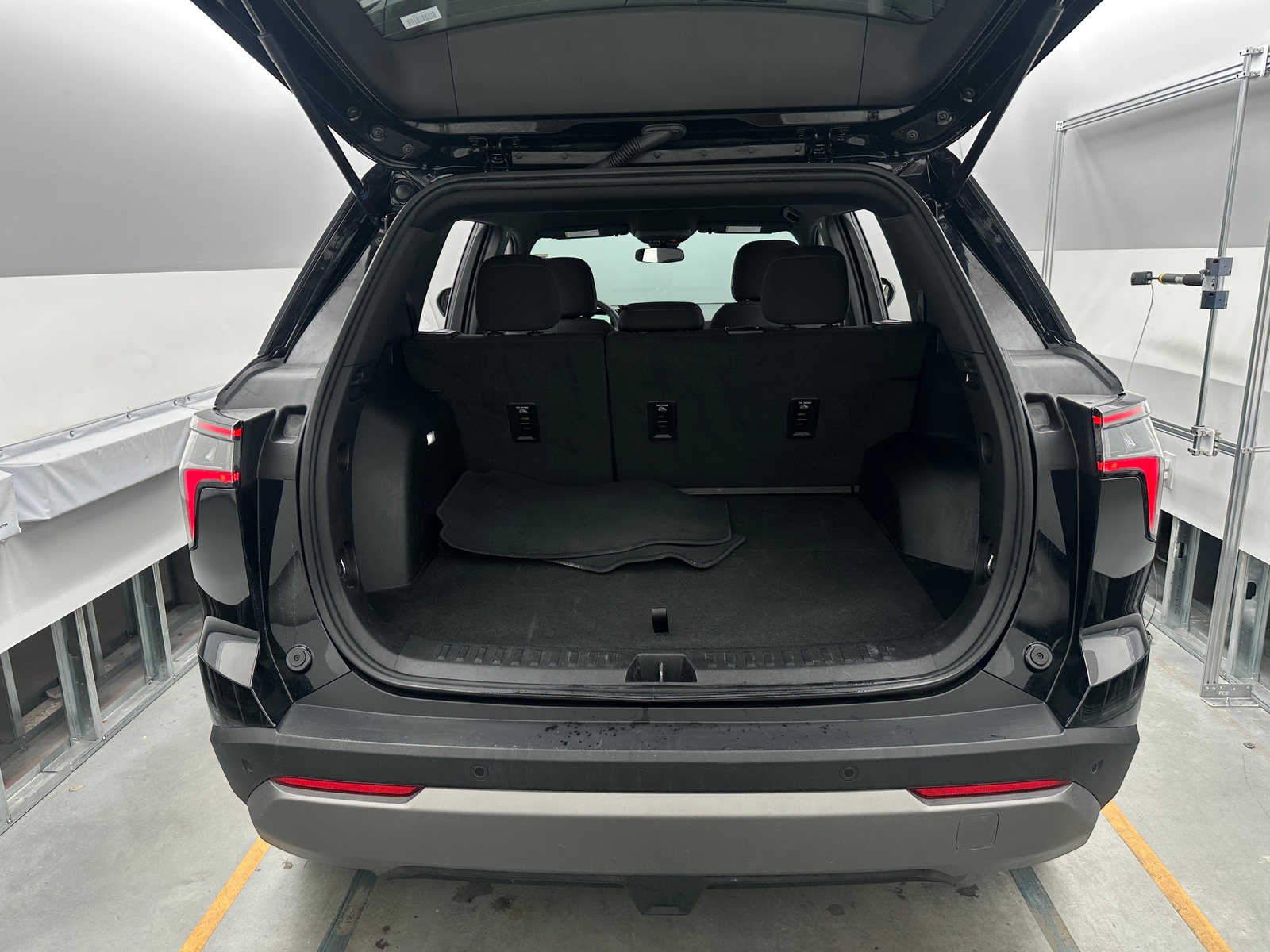Thumbnail: 2025 Chevrolet Equinox - 7