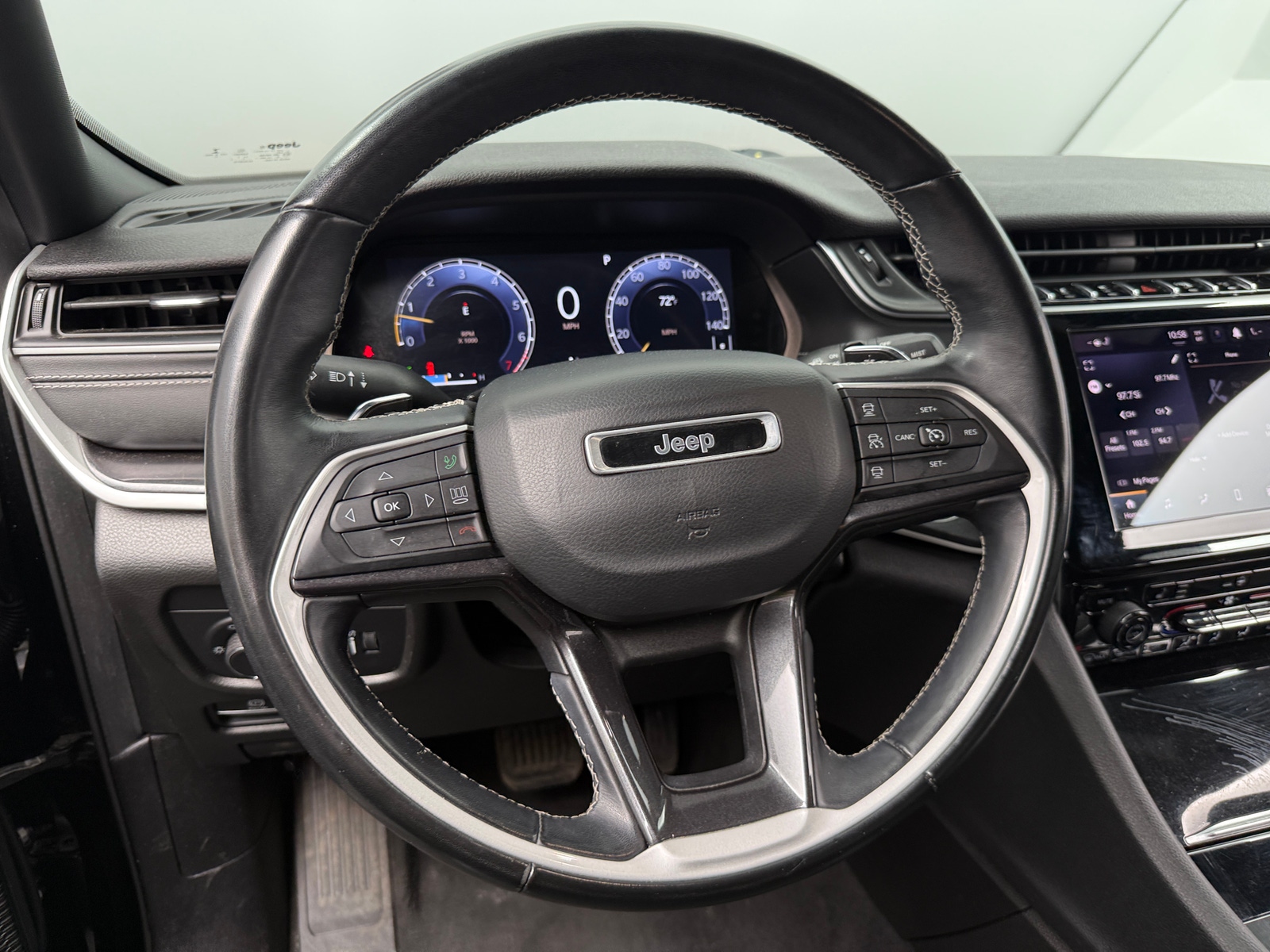 Thumbnail: 2021 Jeep Grand Cherokee L - 4